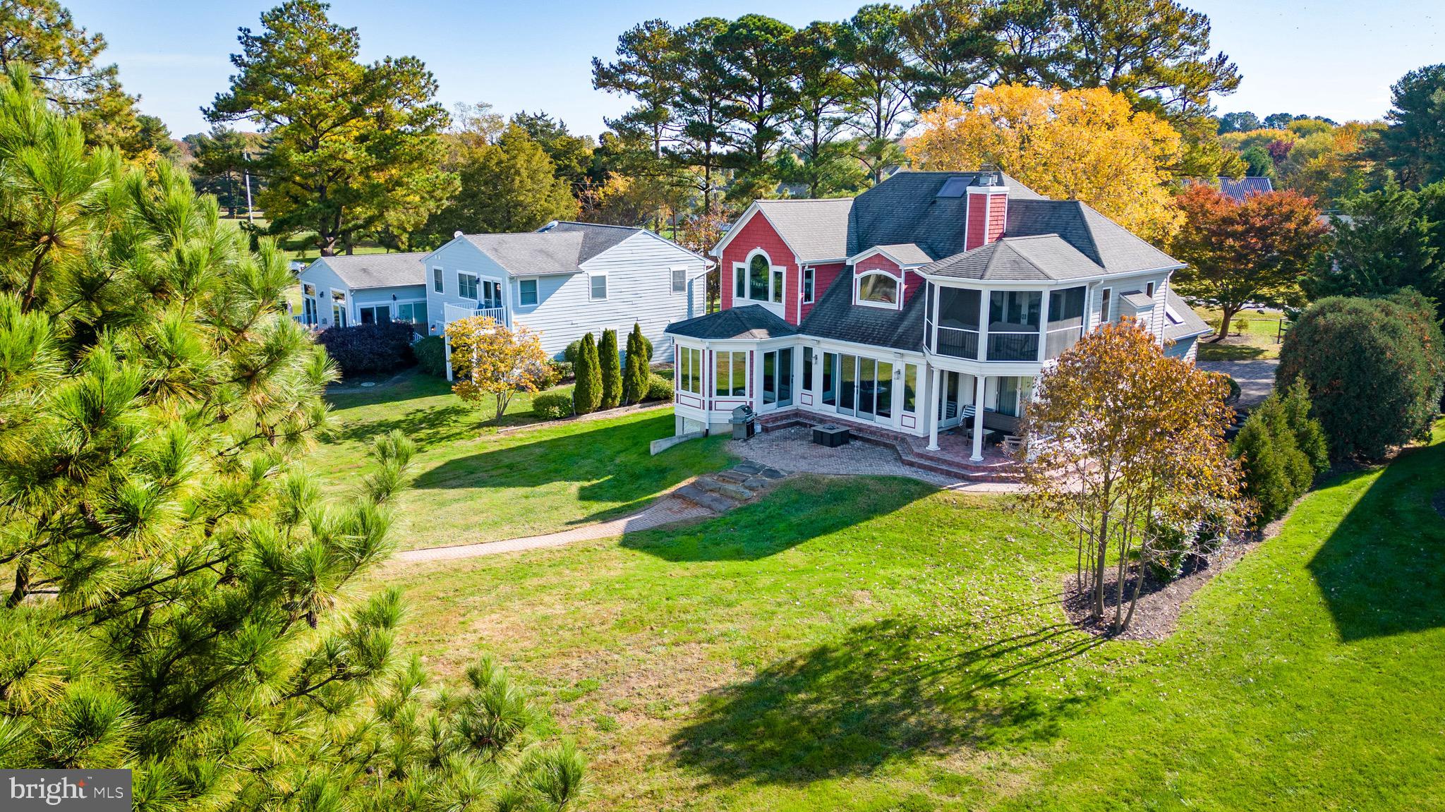 BENTONS PLEASURE - Residential