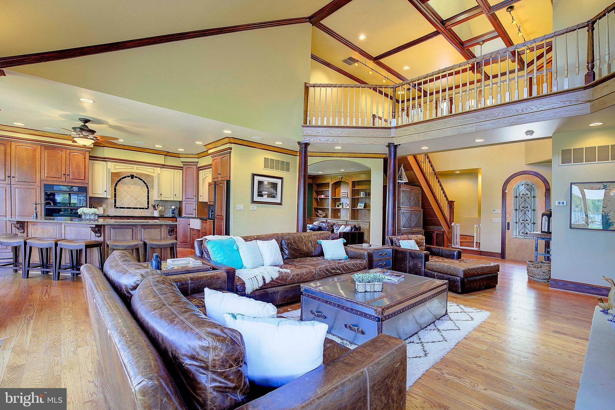 BENTONS PLEASURE - Residential