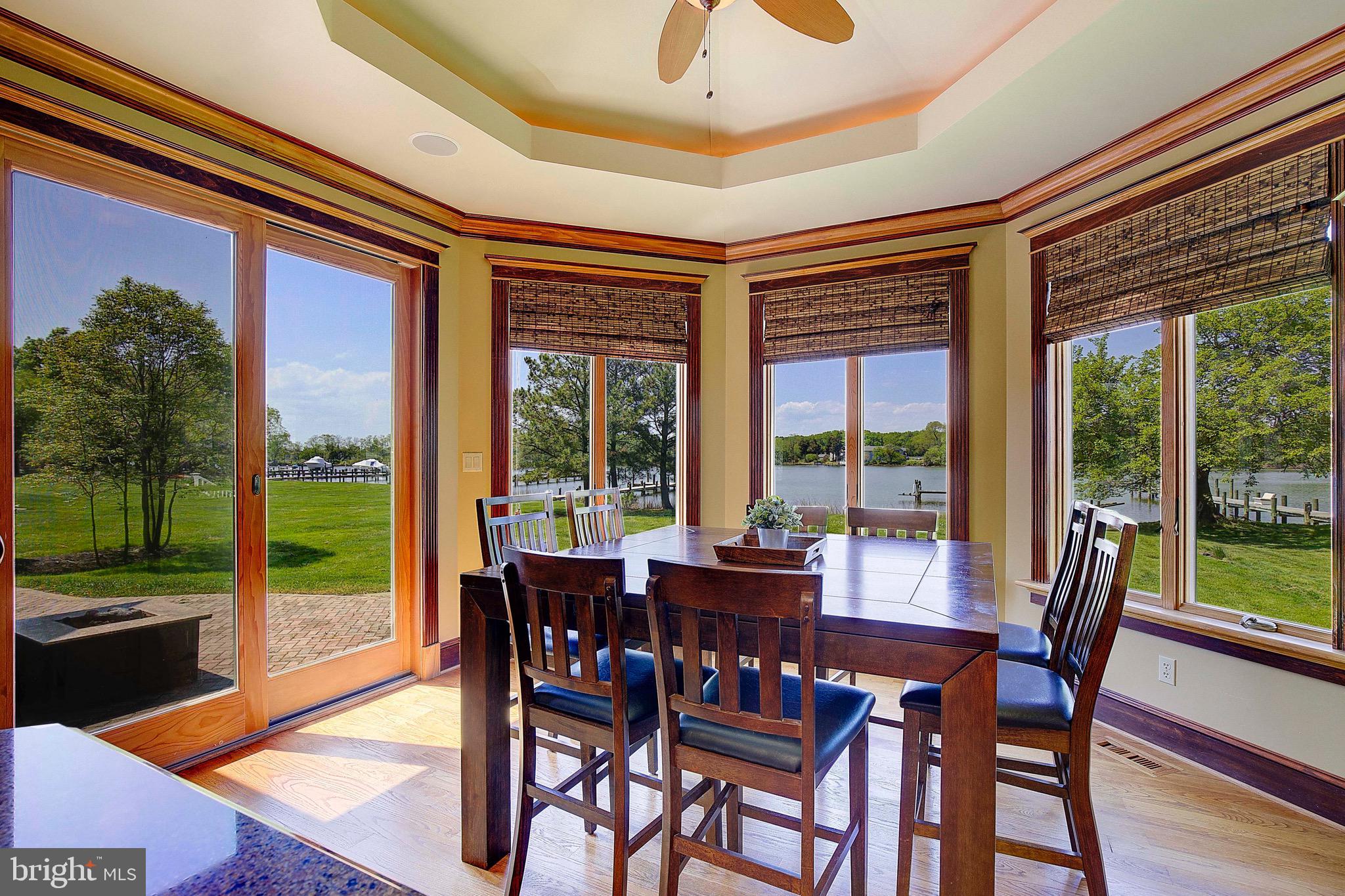 BENTONS PLEASURE - Residential