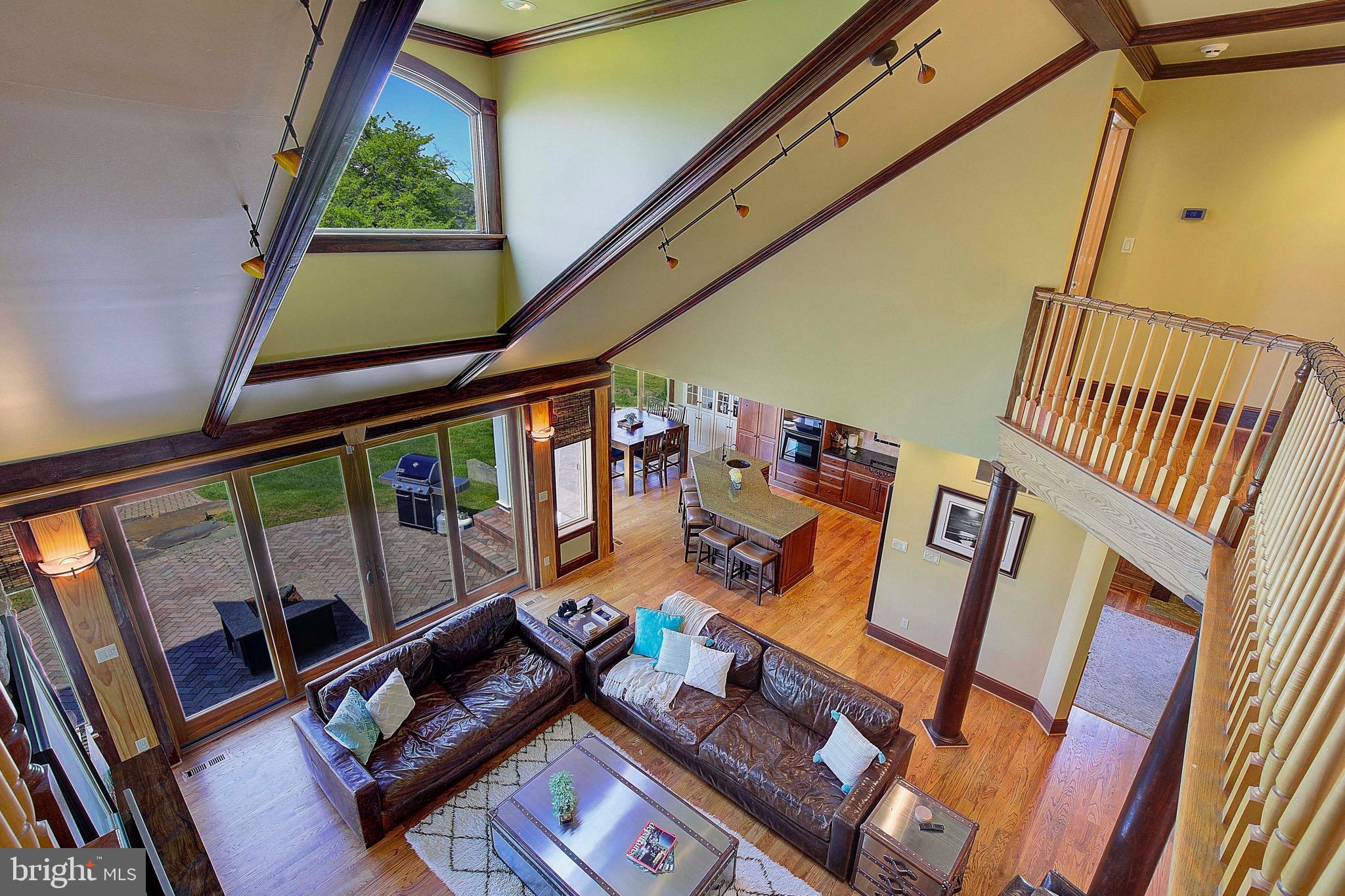 BENTONS PLEASURE - Residential