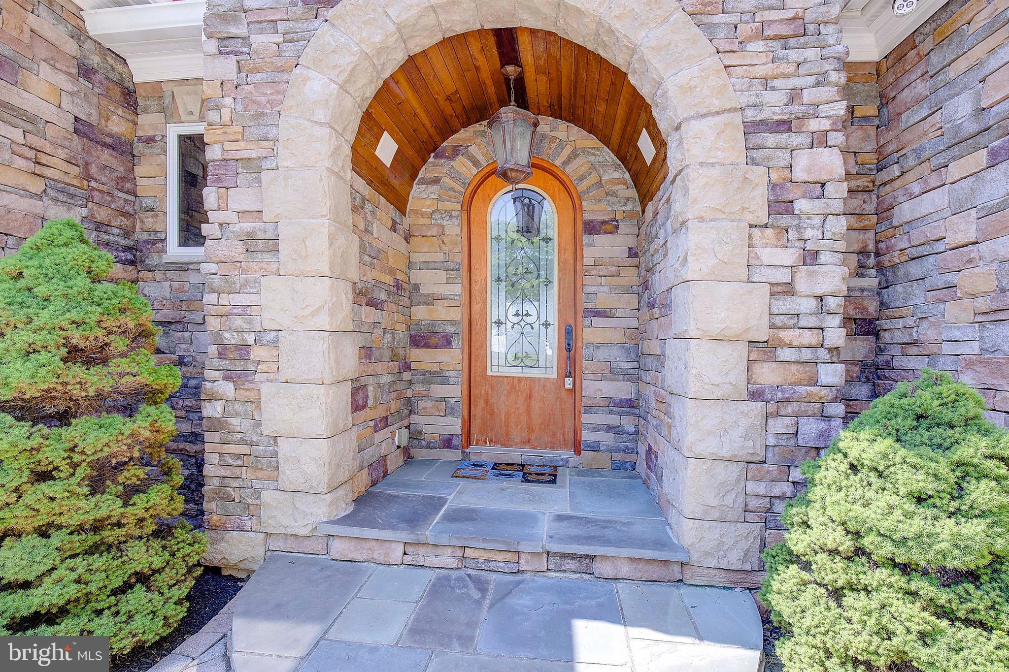 BENTONS PLEASURE - Residential