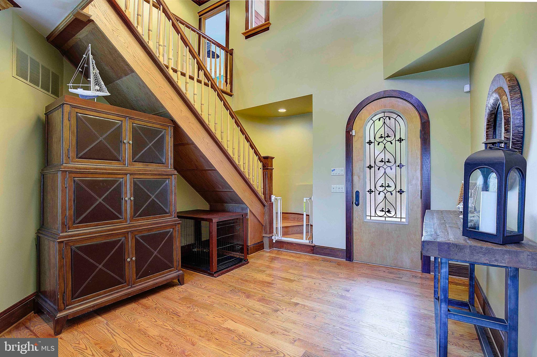 BENTONS PLEASURE - Residential