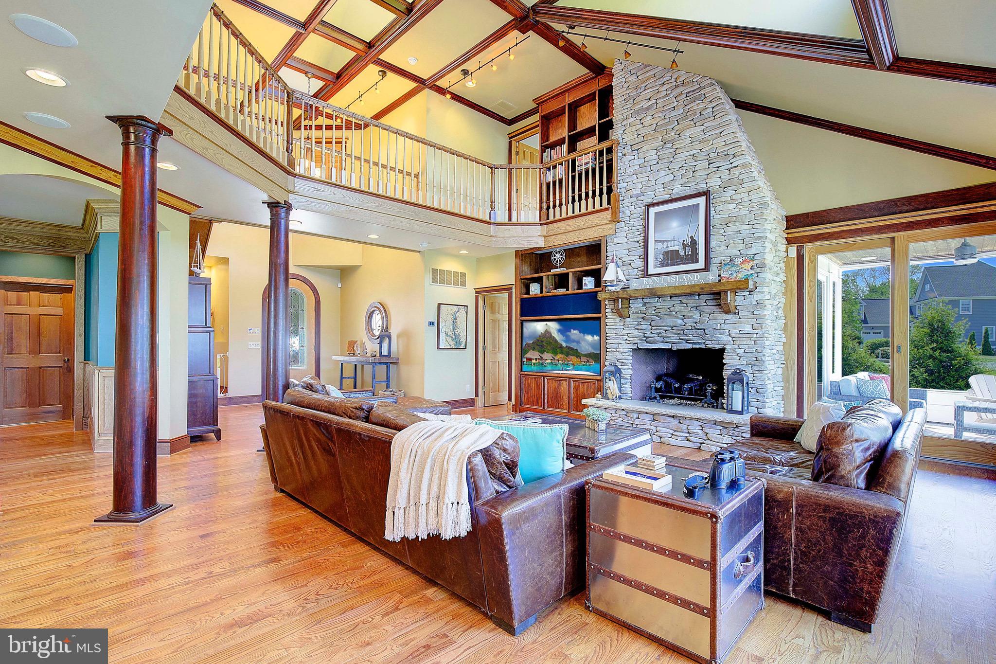 BENTONS PLEASURE - Residential