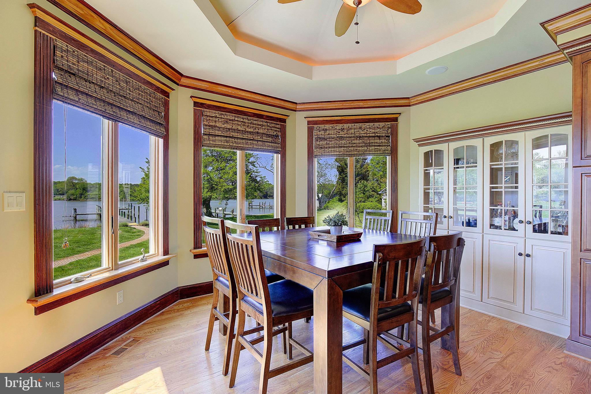 BENTONS PLEASURE - Residential