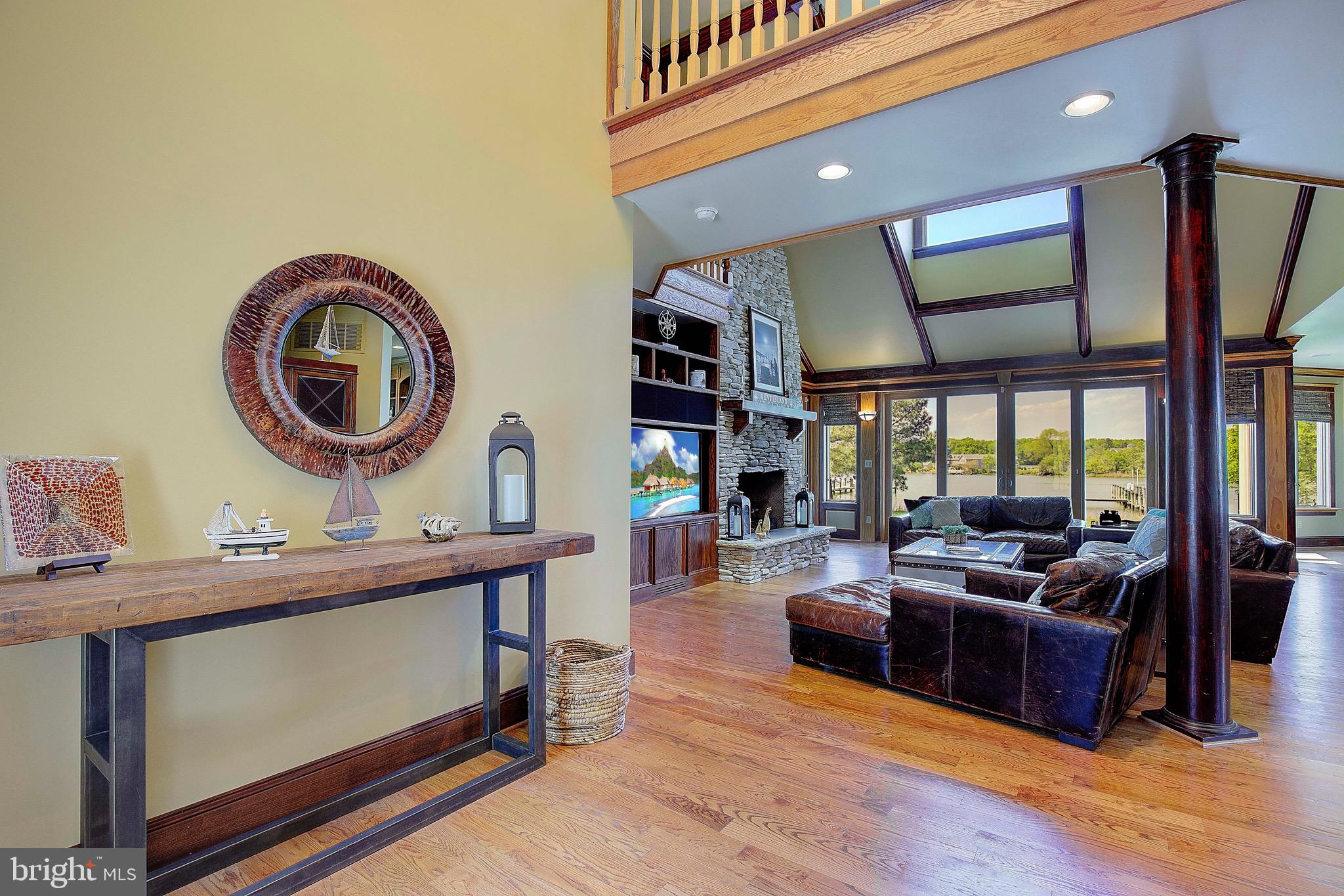 BENTONS PLEASURE - Residential