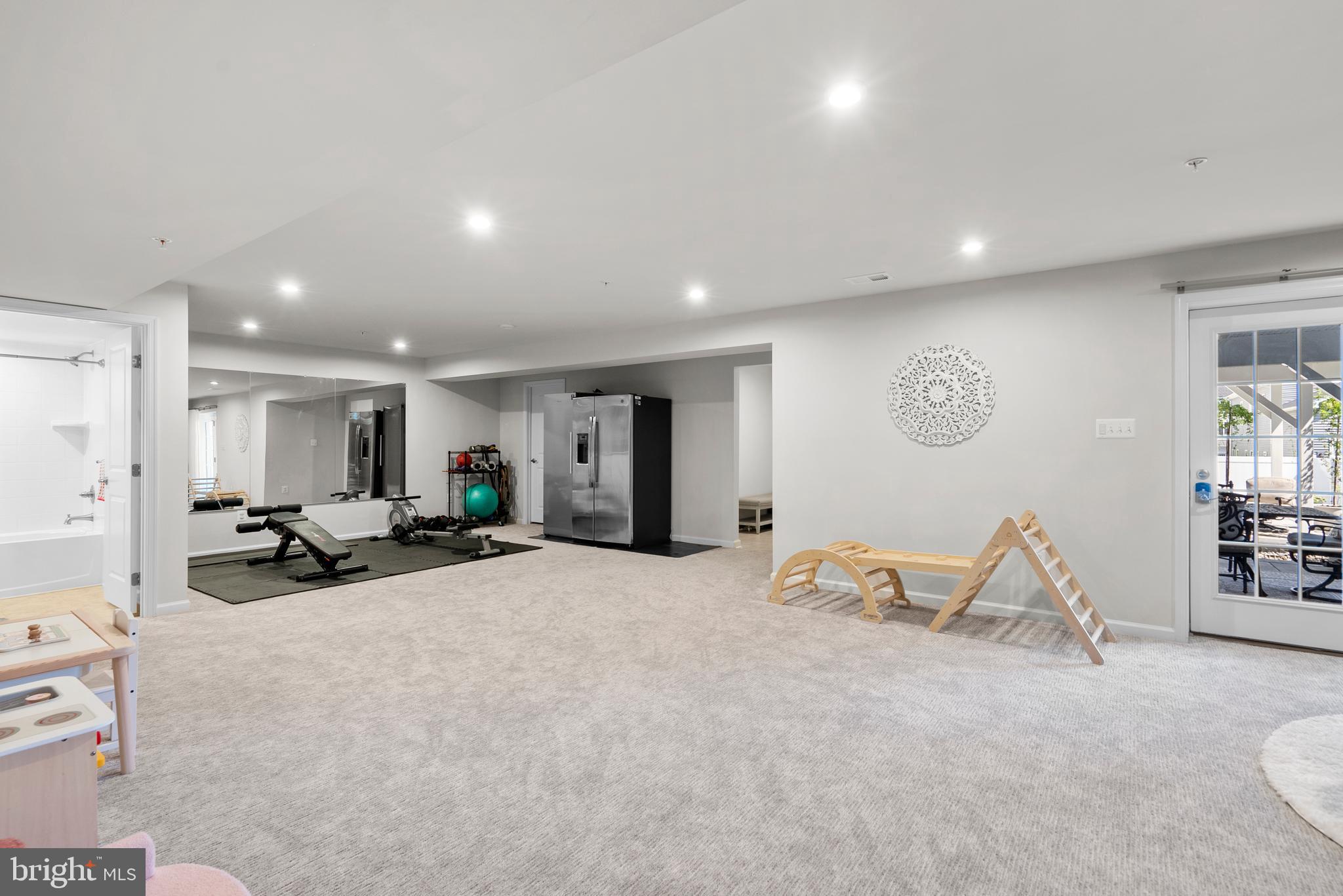 CABIN BRANCH - Residential