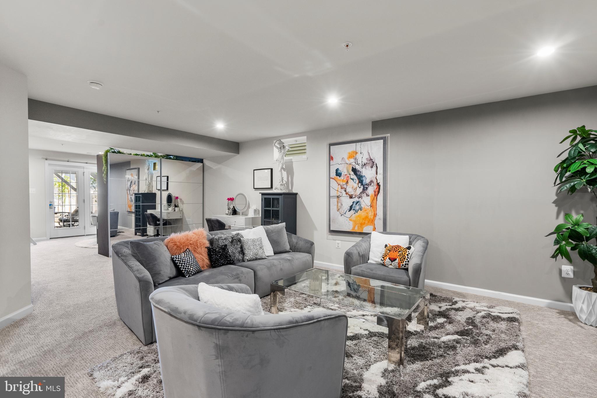 CABIN BRANCH - Residential