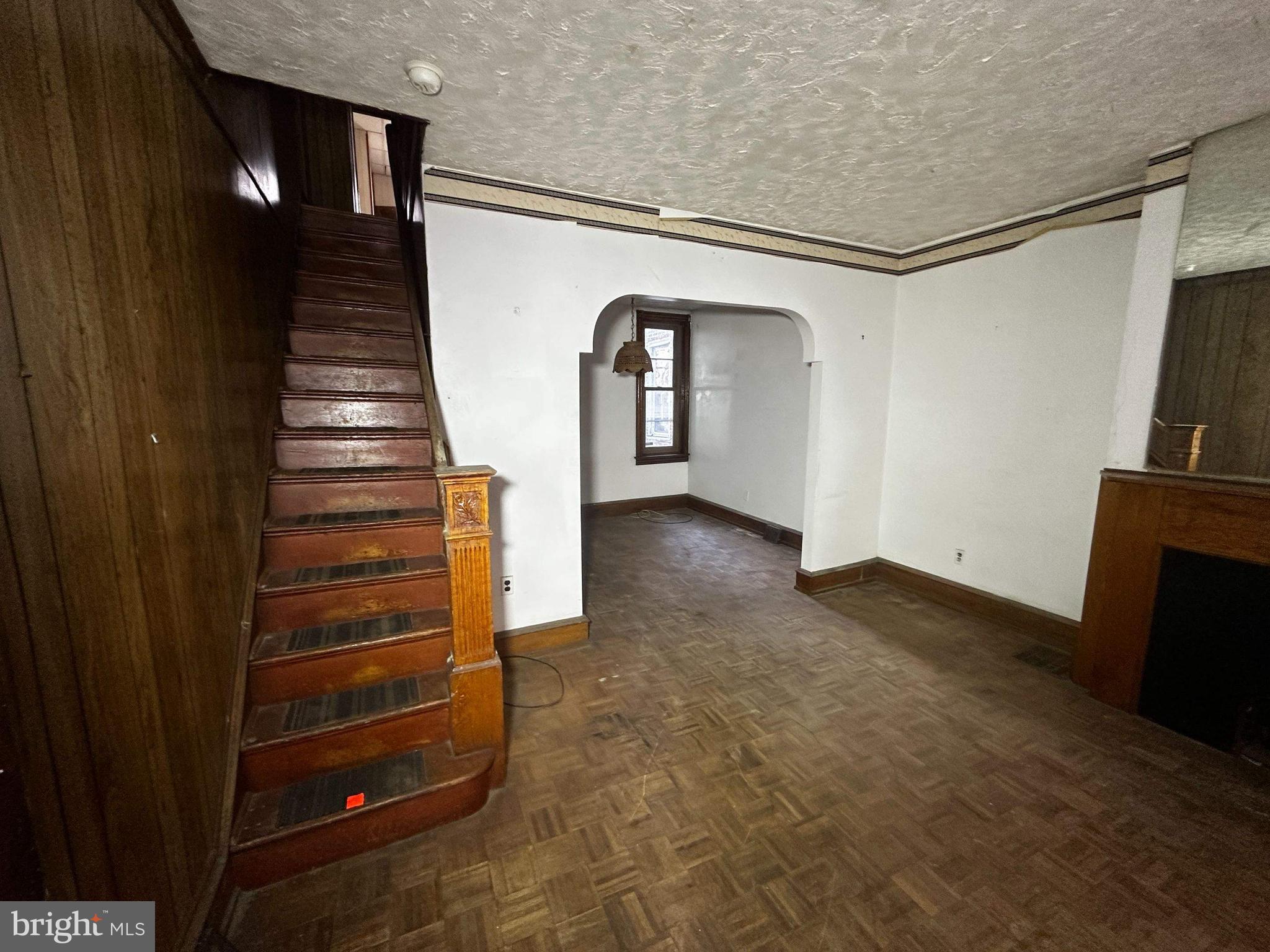 1743 SAINT PAULS STREET