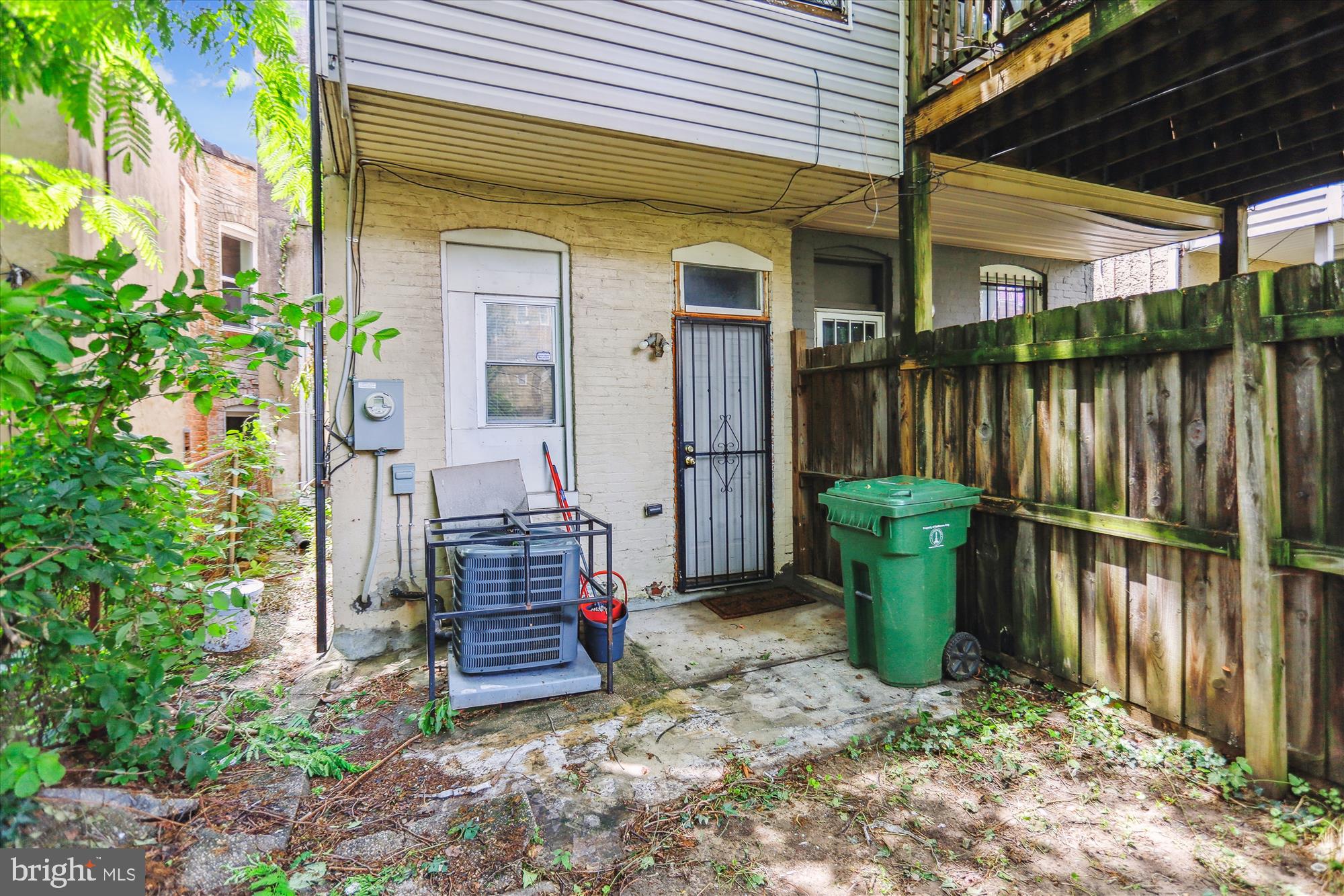 RESERVOIR HILL - Residential Income