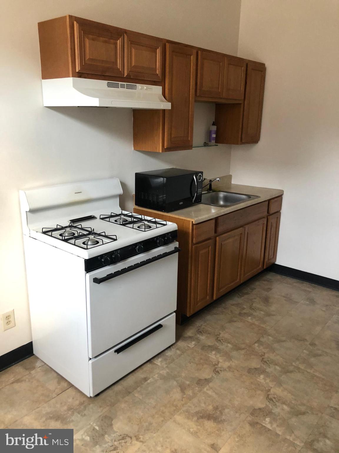 BREWERS HILL HISTORIC DISTRICT - Residential Lease