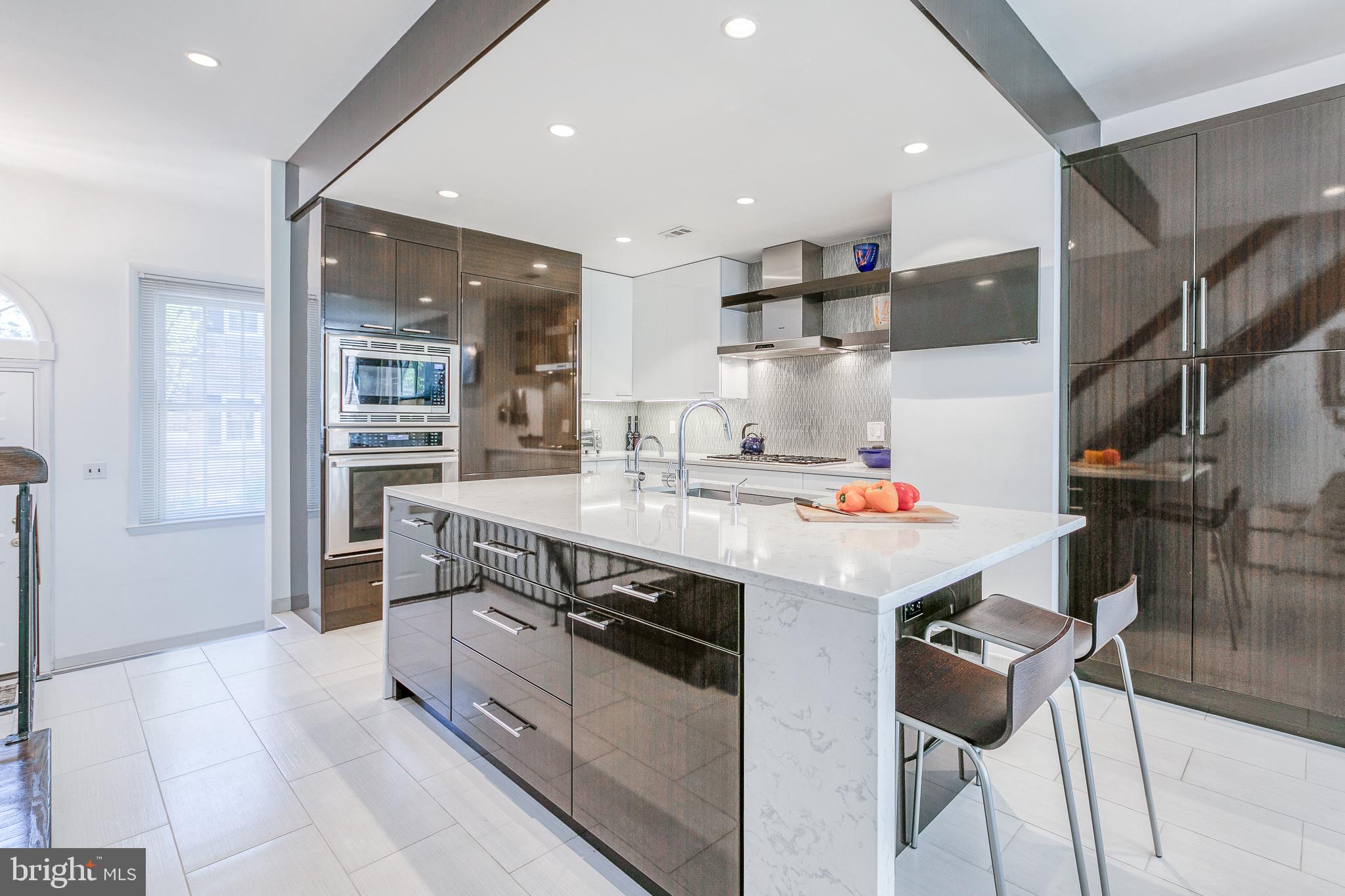 SOCIETY HILL - Residential