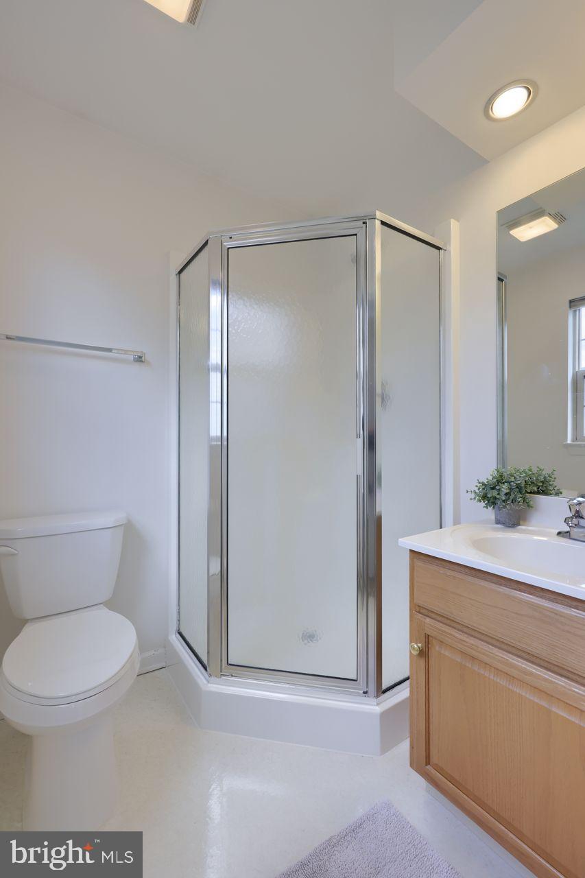 BROOKSTONE - Residential