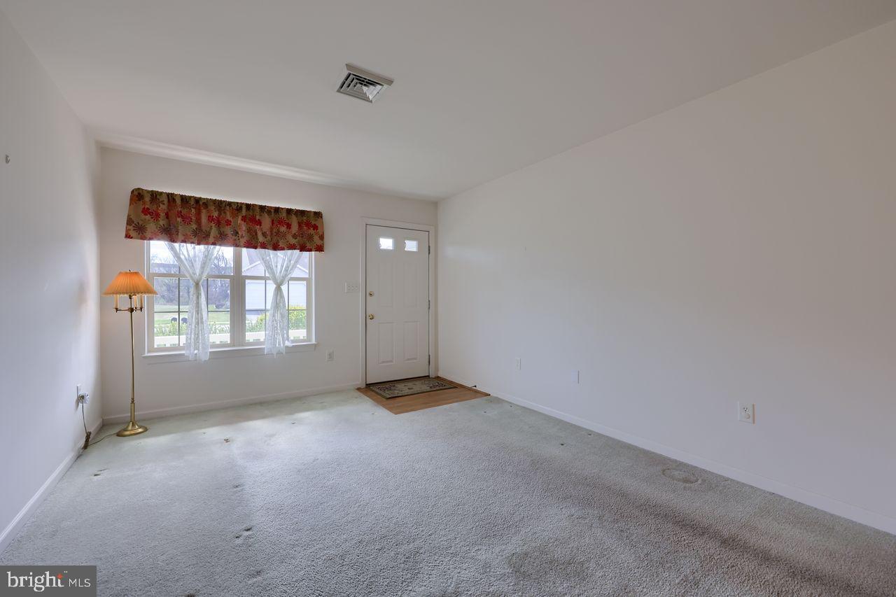 BROOKSTONE - Residential