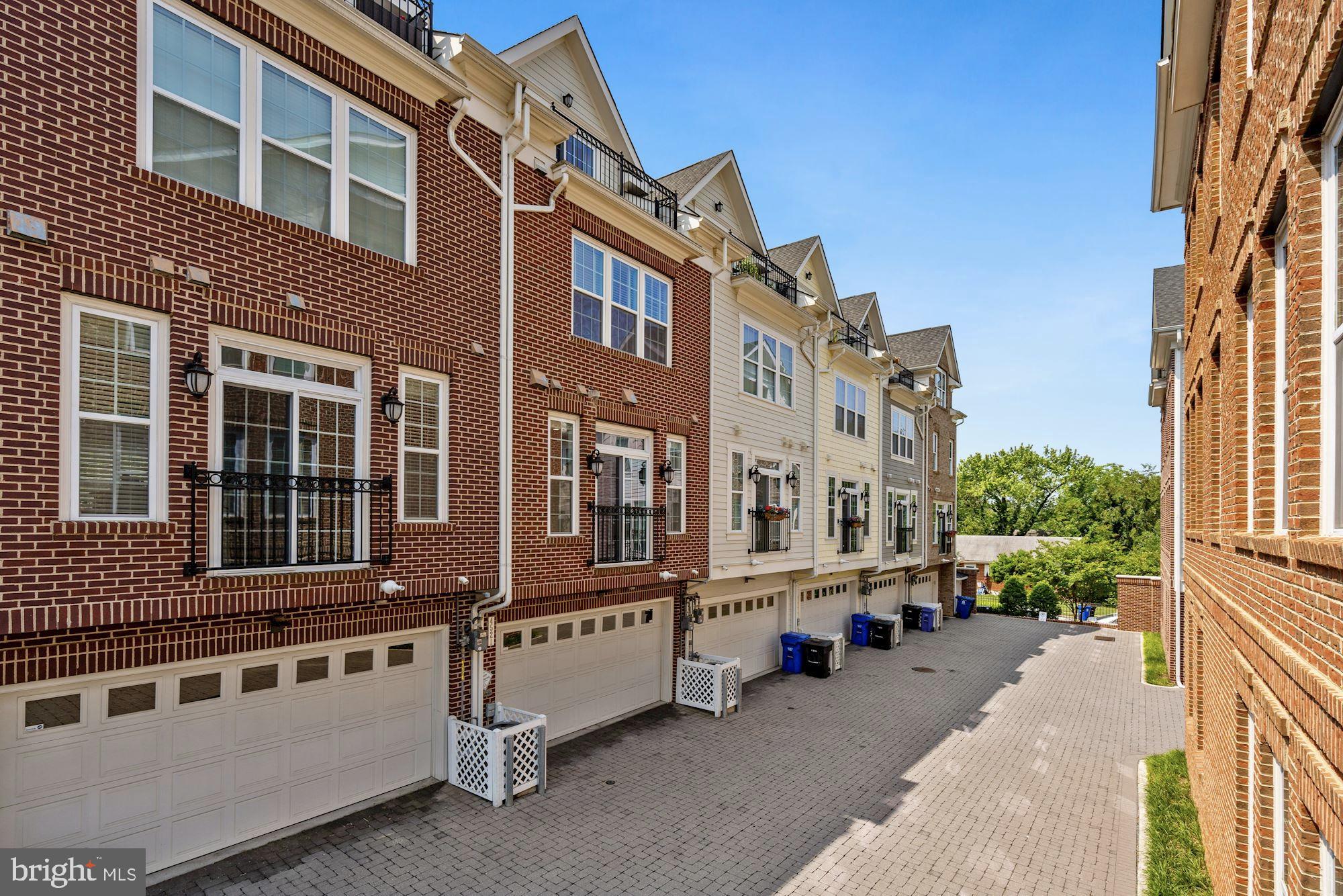 BALLSTON - Residential