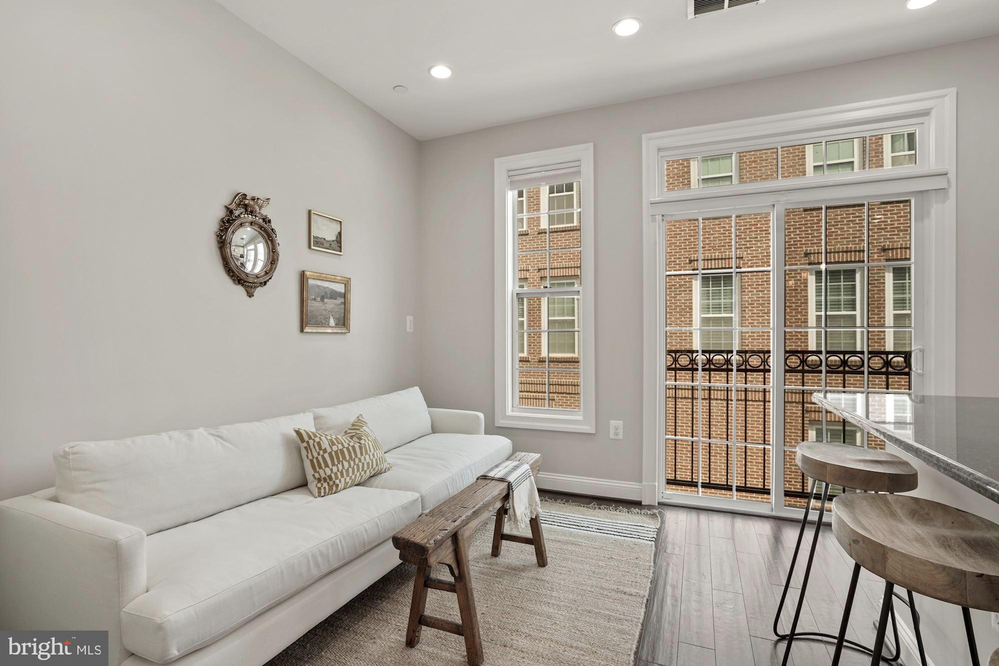 BALLSTON - Residential