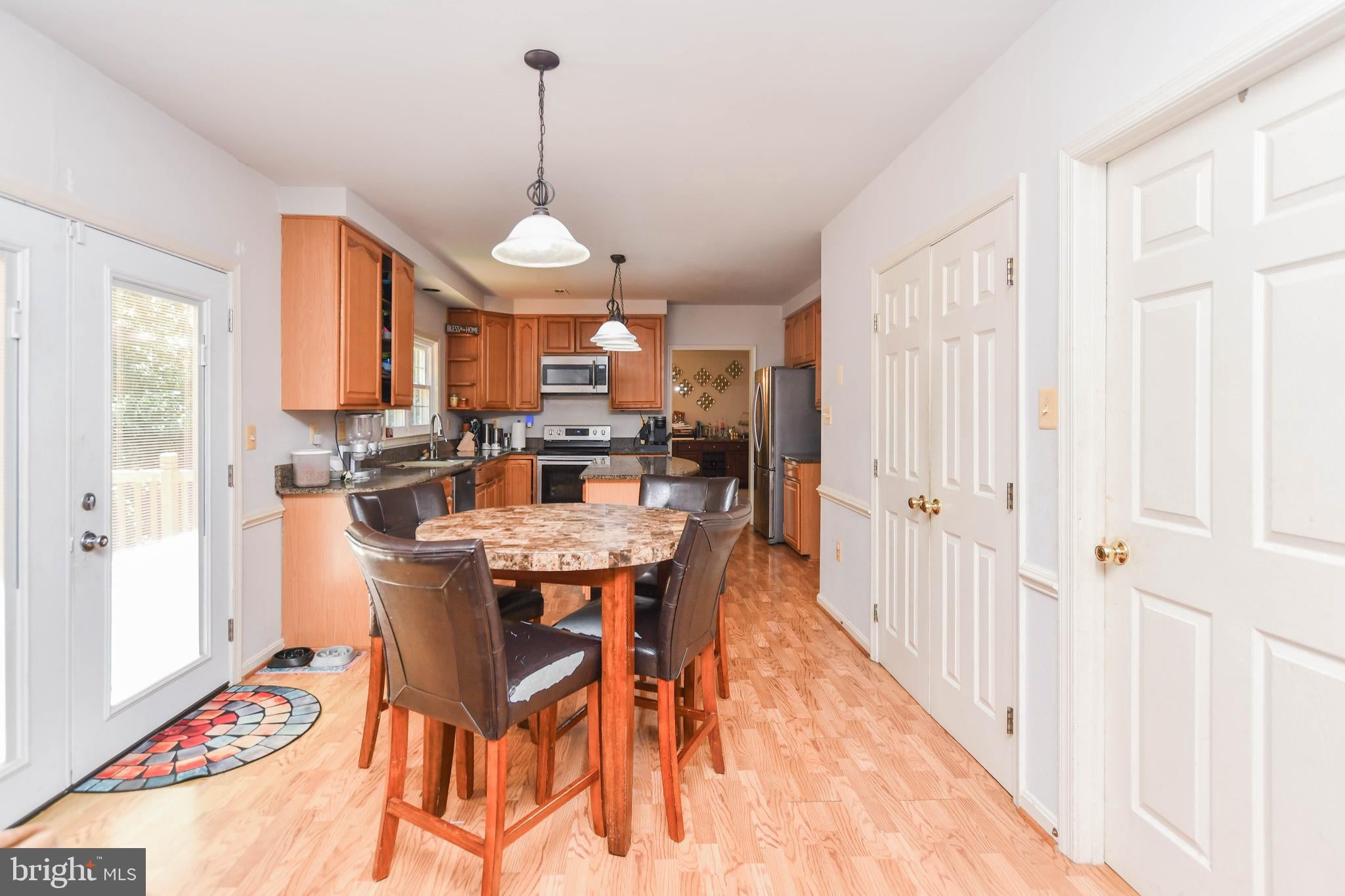 2406 BERRY THICKET COURT