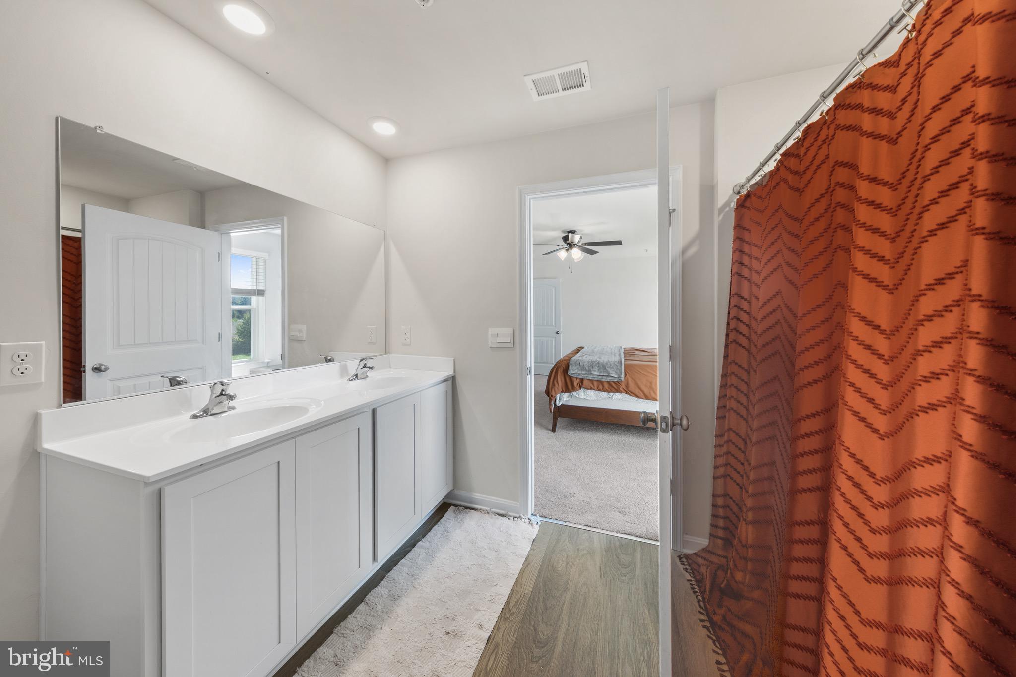 BLACK WATER LANDING - Residential