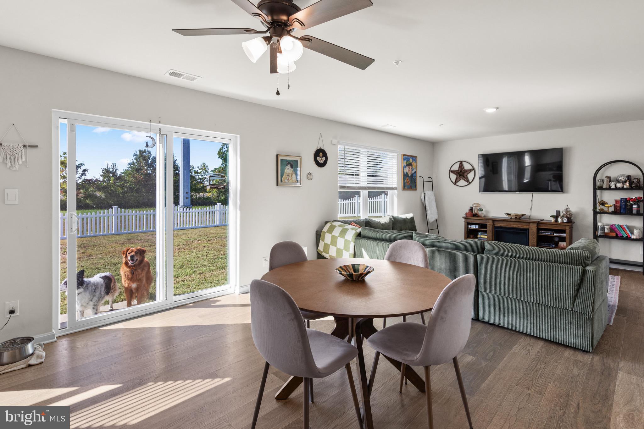 BLACK WATER LANDING - Residential