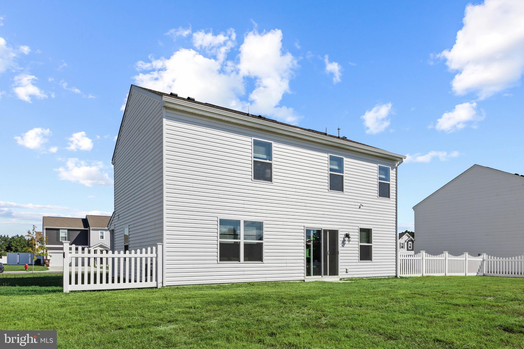 BLACK WATER LANDING - Residential