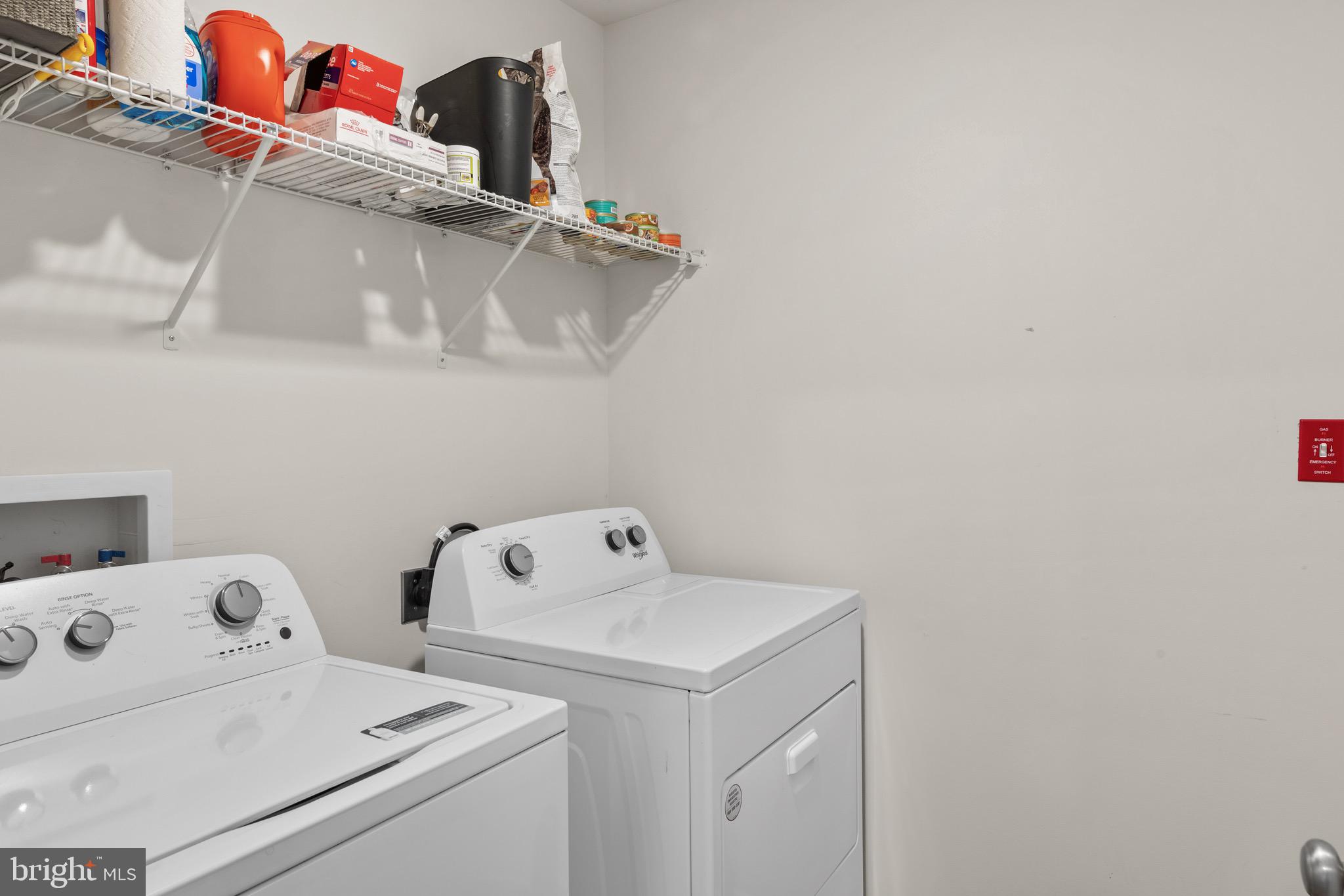 BLACK WATER LANDING - Residential