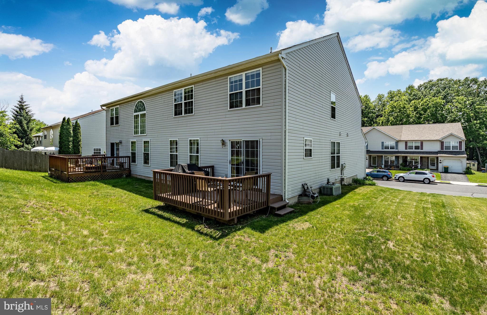 CHERRY HEIGHTS - Residential