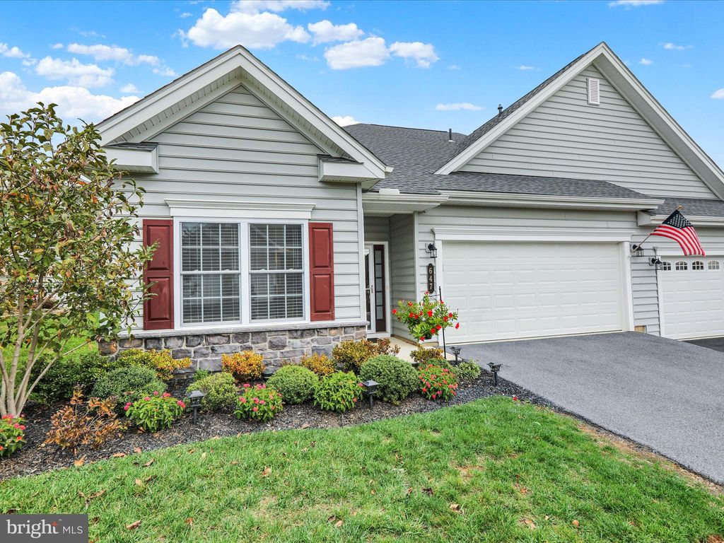 Photo of 647 Allegiance Drive, LITITZ, PA 17543 (MLS # PALA2078370)
