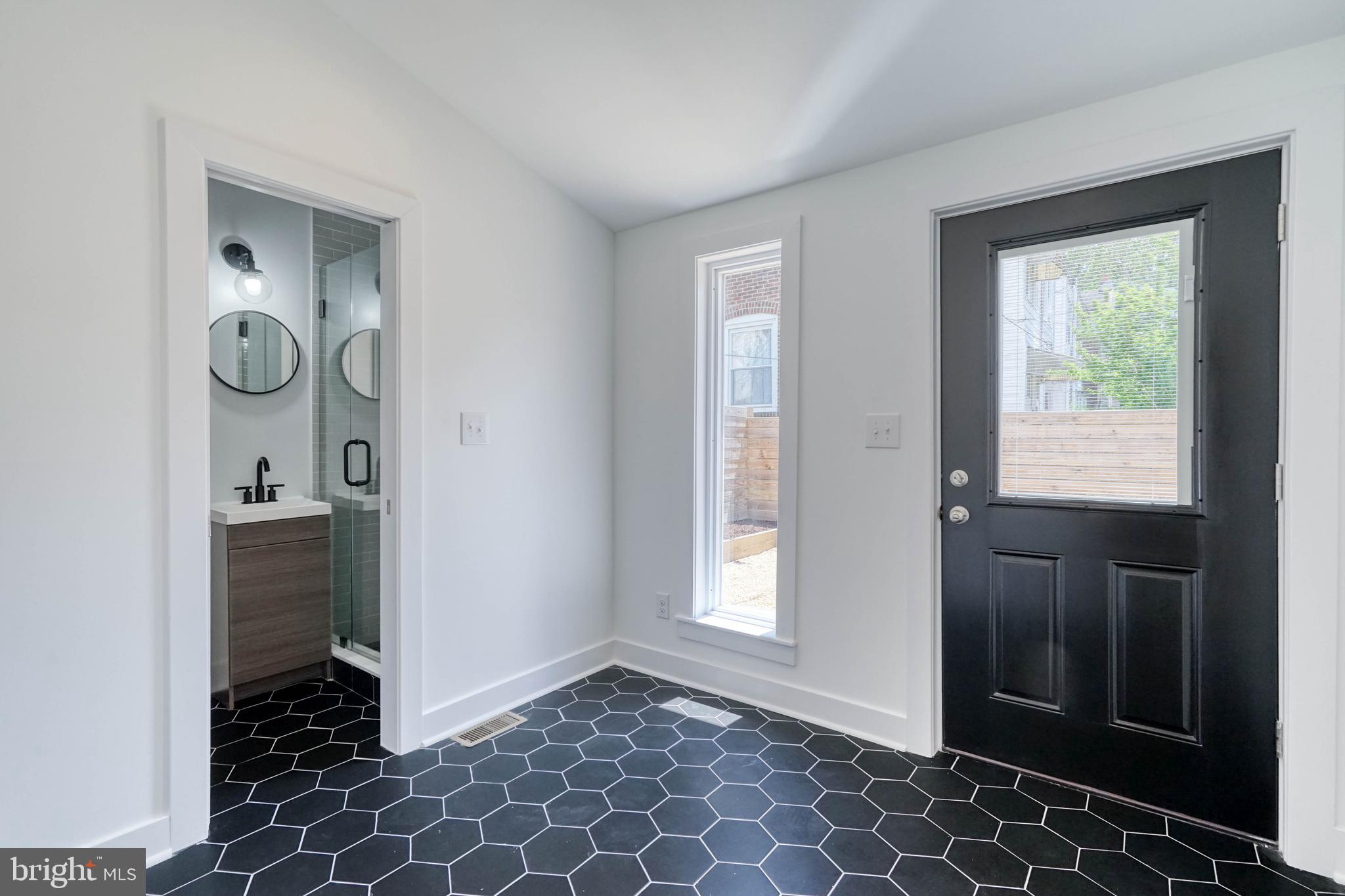 MANAYUNK - Residential