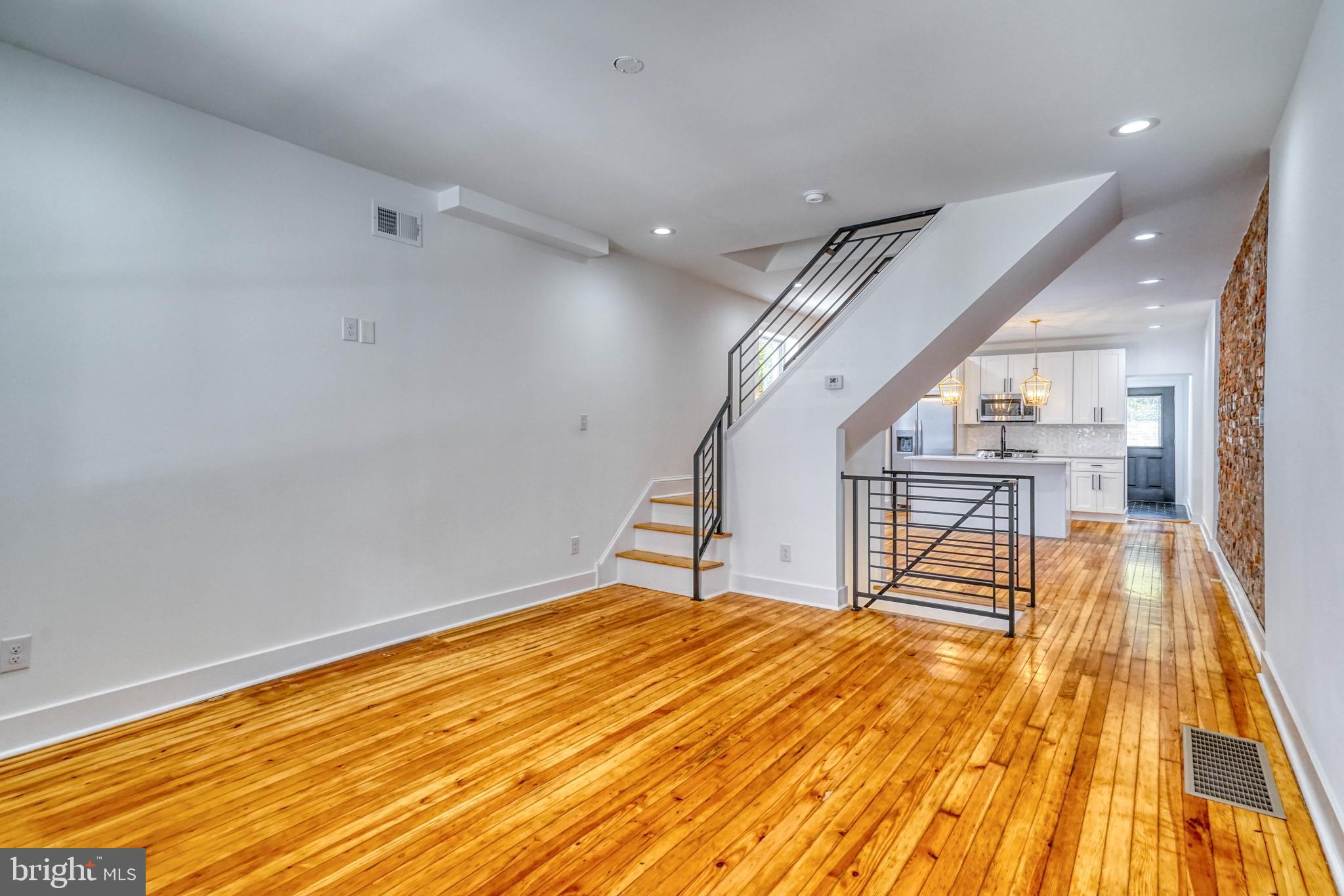 MANAYUNK - Residential