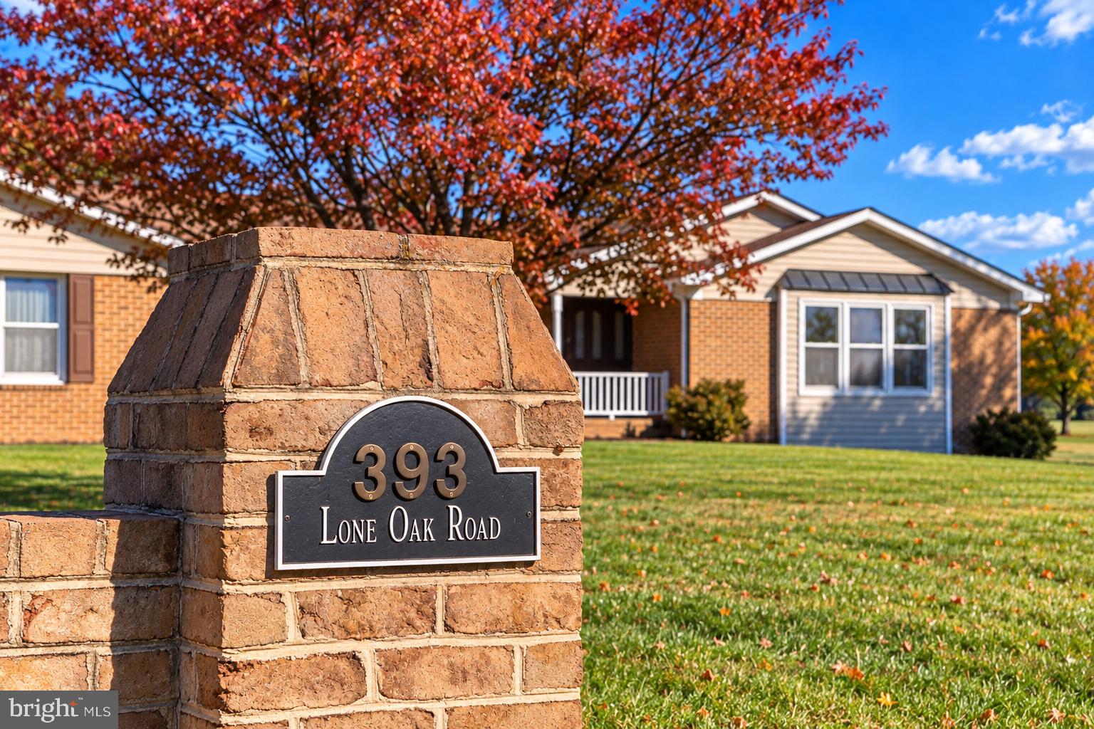 393 LONE OAK ROAD