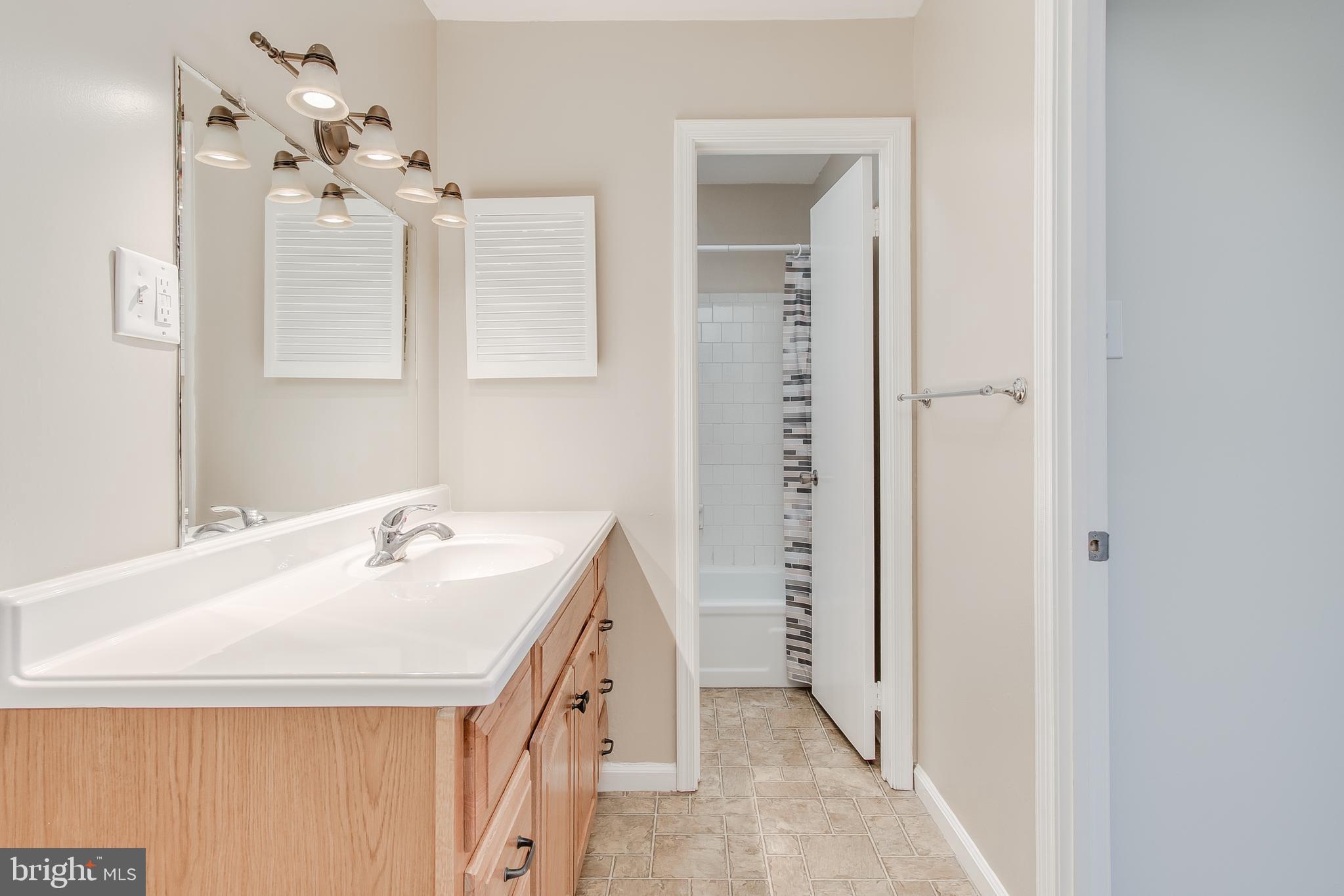 WOODCREST - Residential