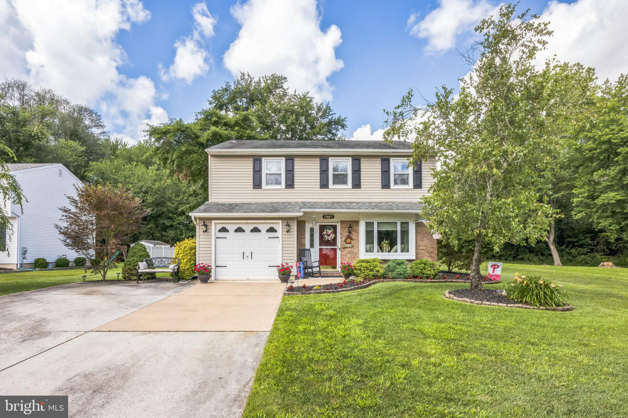 3 SCHNEIDER COURT