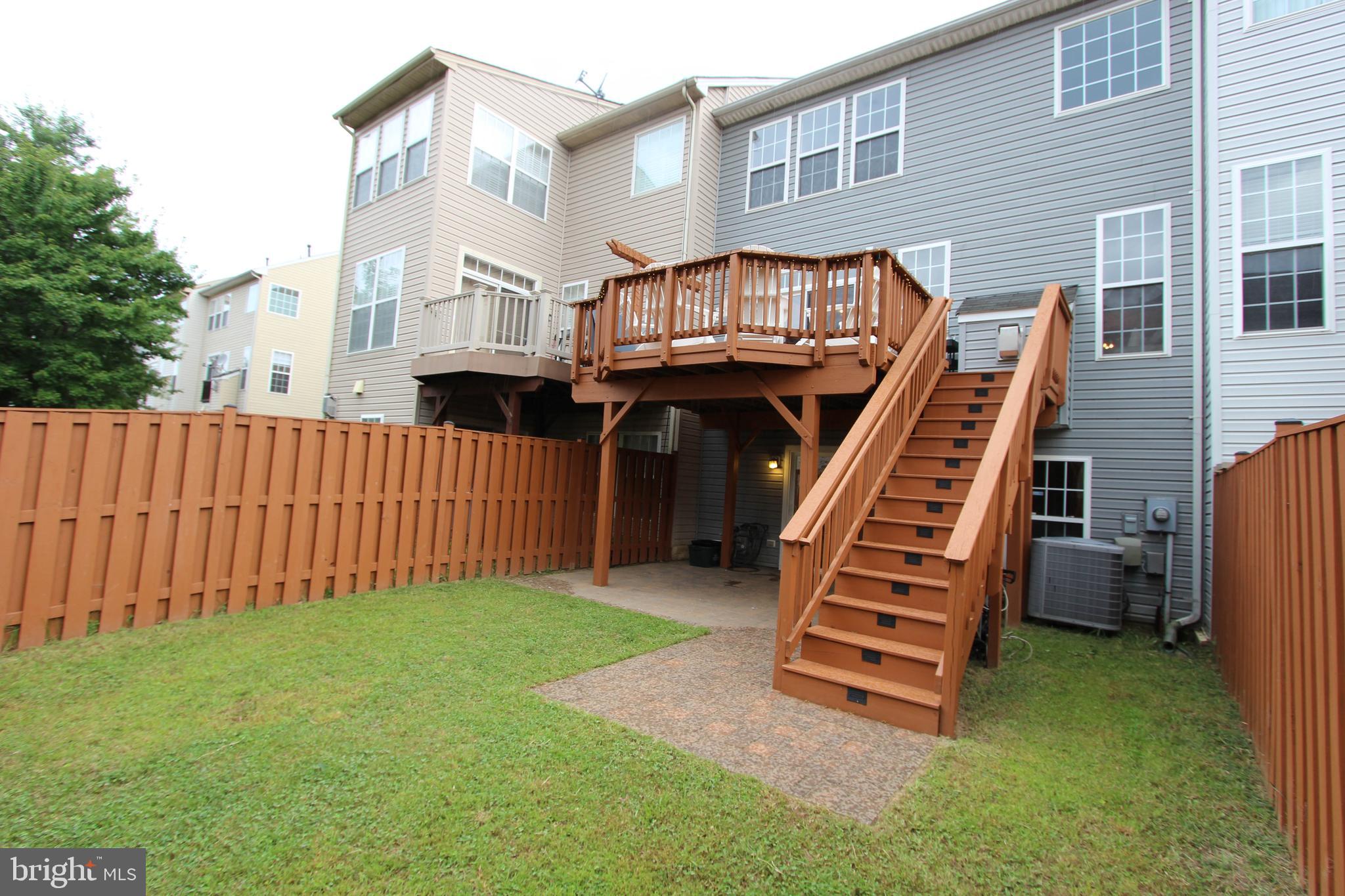 RIPPON LANDING - Residential