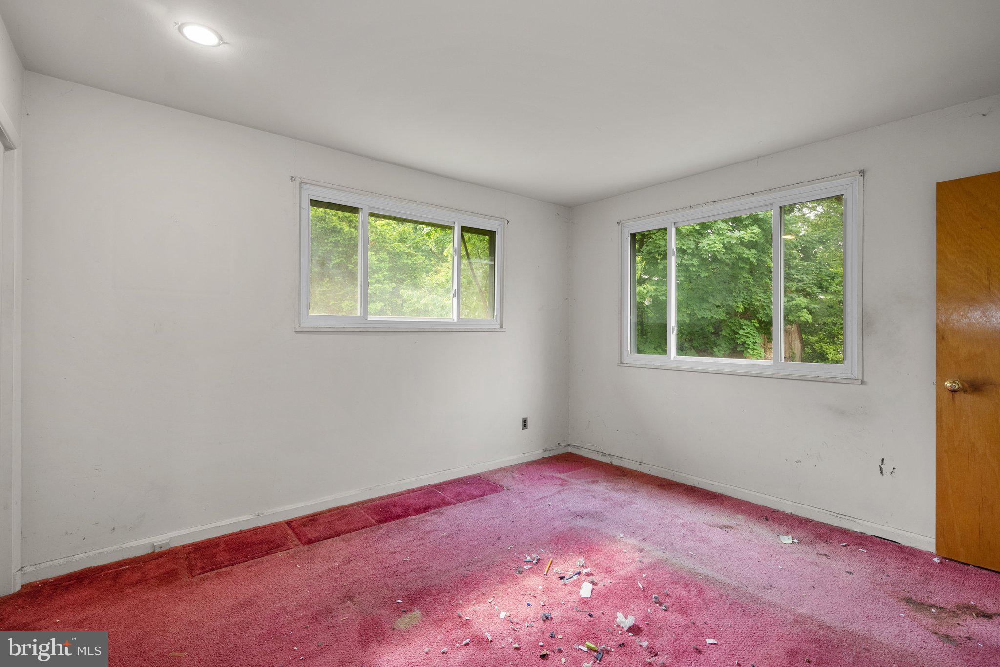 GREENWOOD KNOLLS - Residential