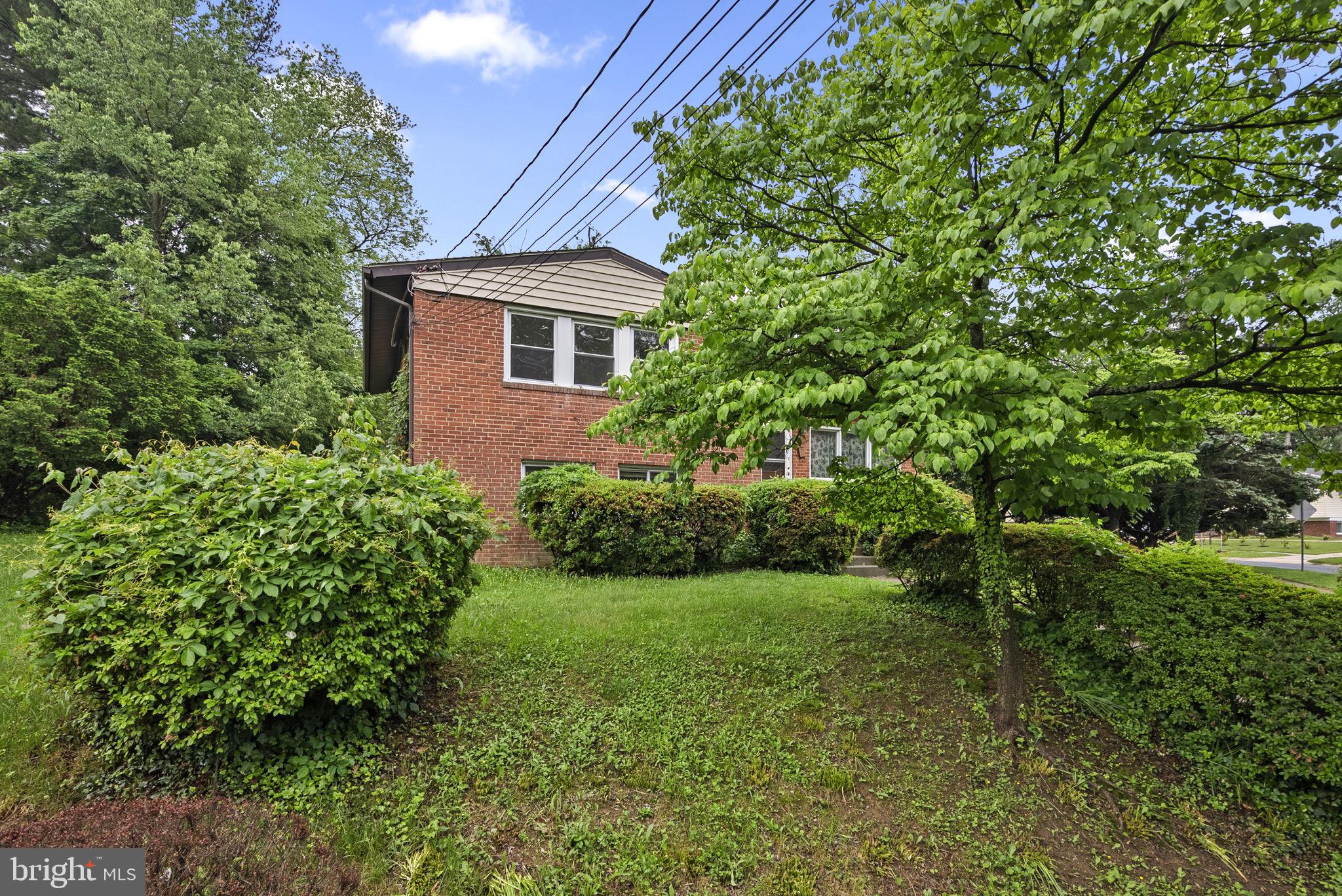 GREENWOOD KNOLLS - Residential