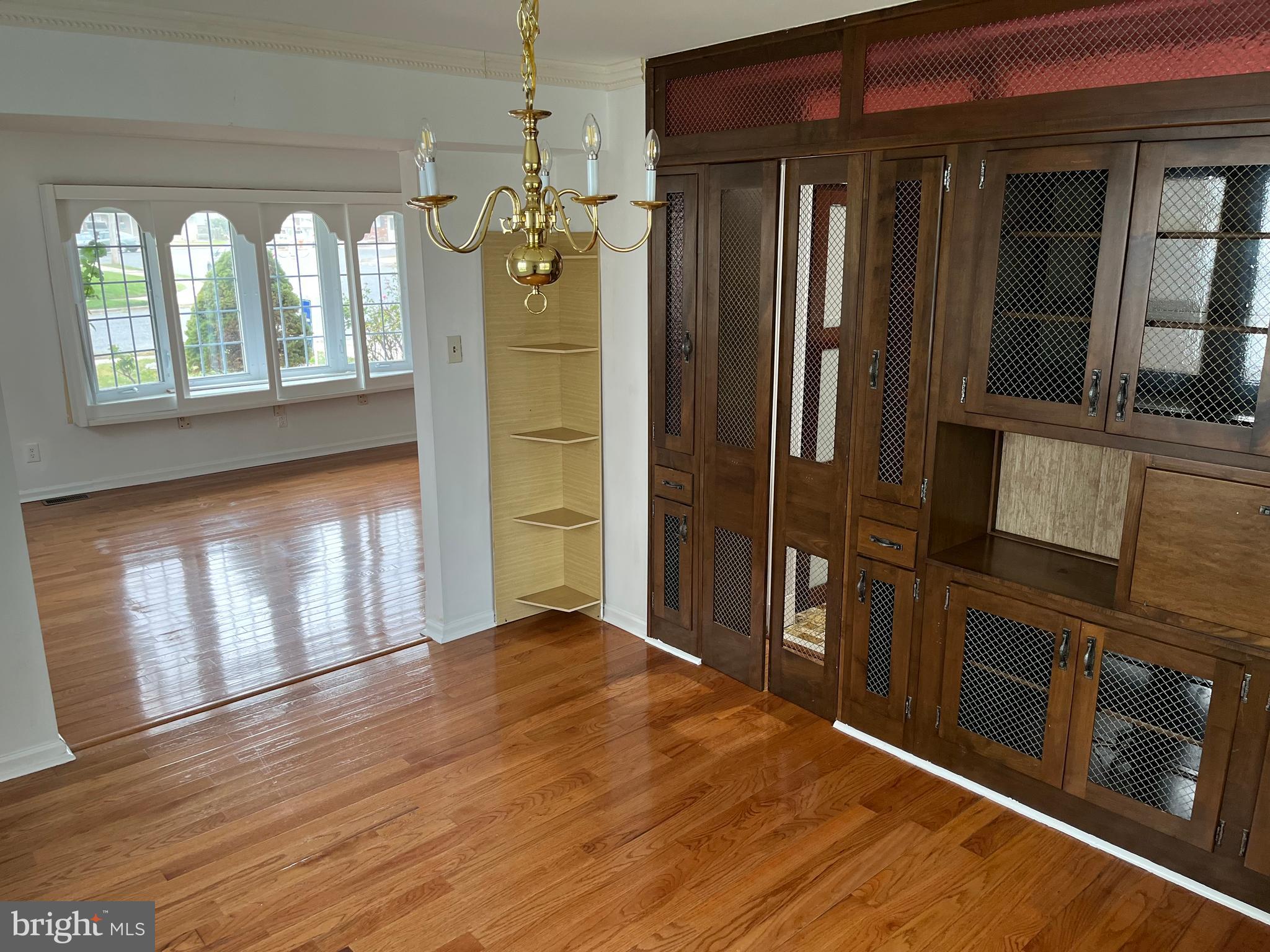 CAMELOT ESTATES - Residential