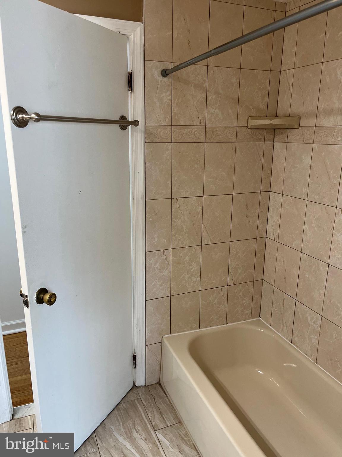 CAMELOT ESTATES - Residential