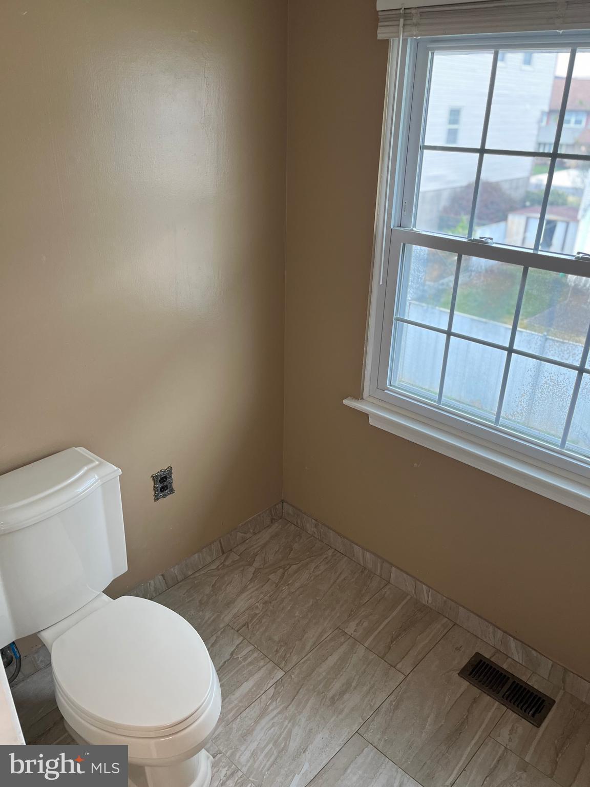 CAMELOT ESTATES - Residential