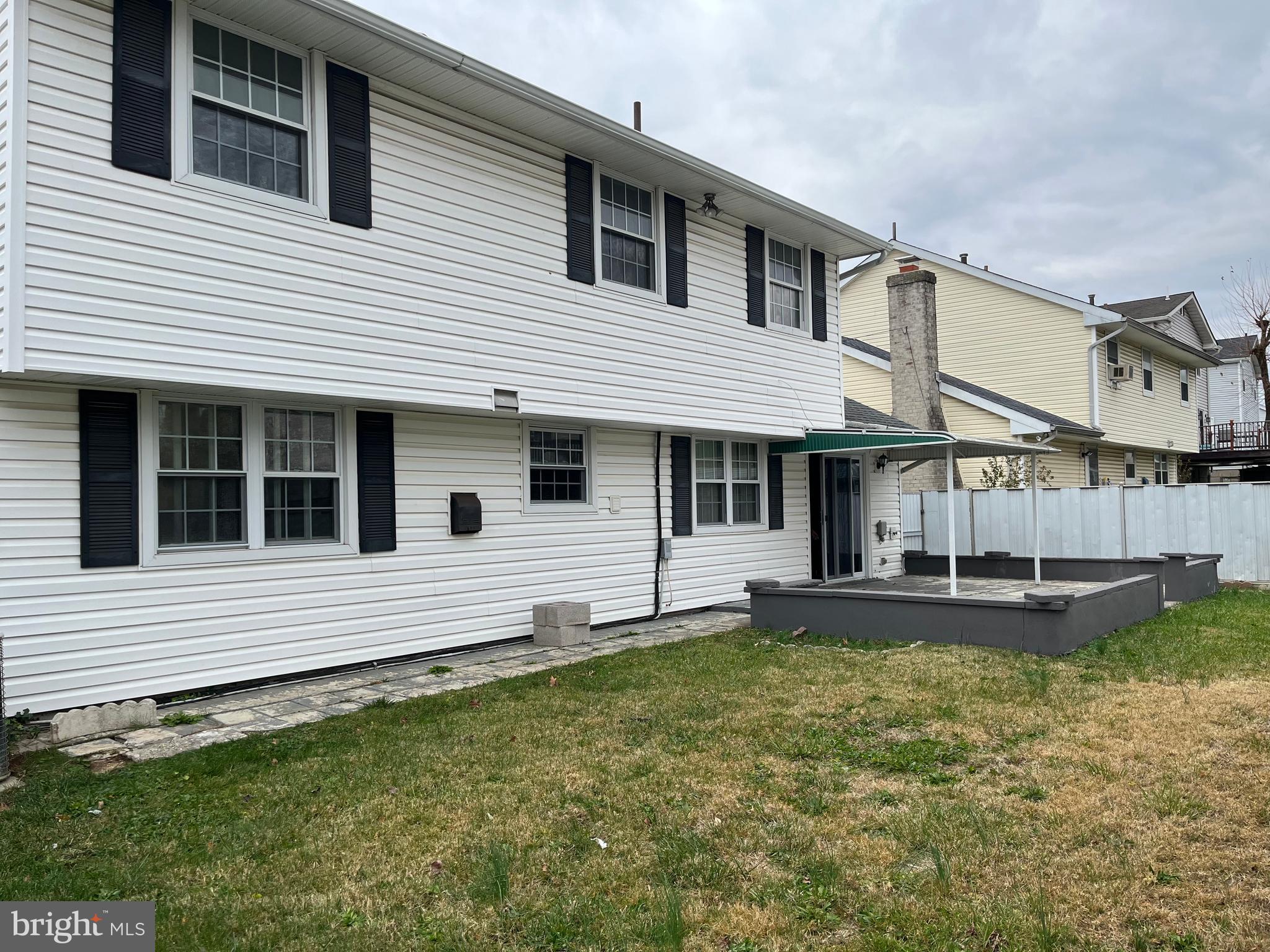 CAMELOT ESTATES - Residential