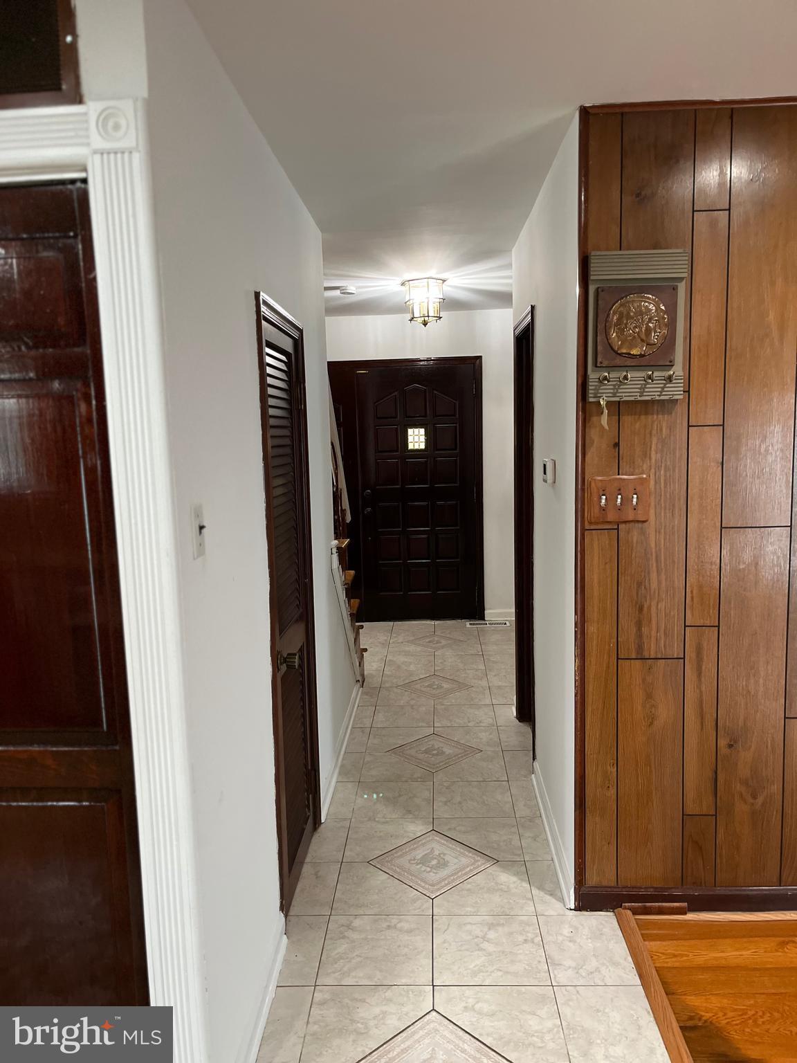 CAMELOT ESTATES - Residential