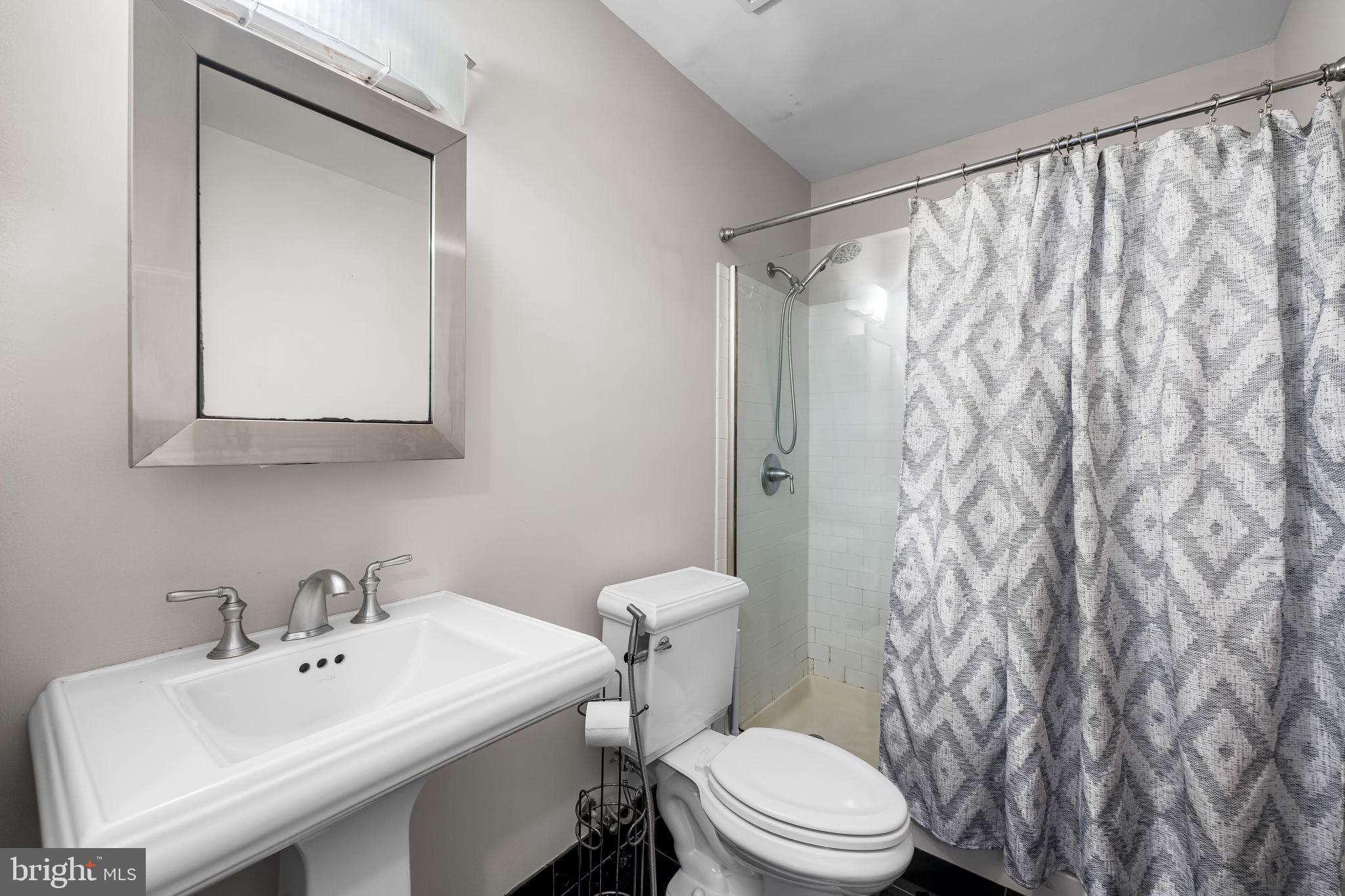 MOUNT VERNON - Residential