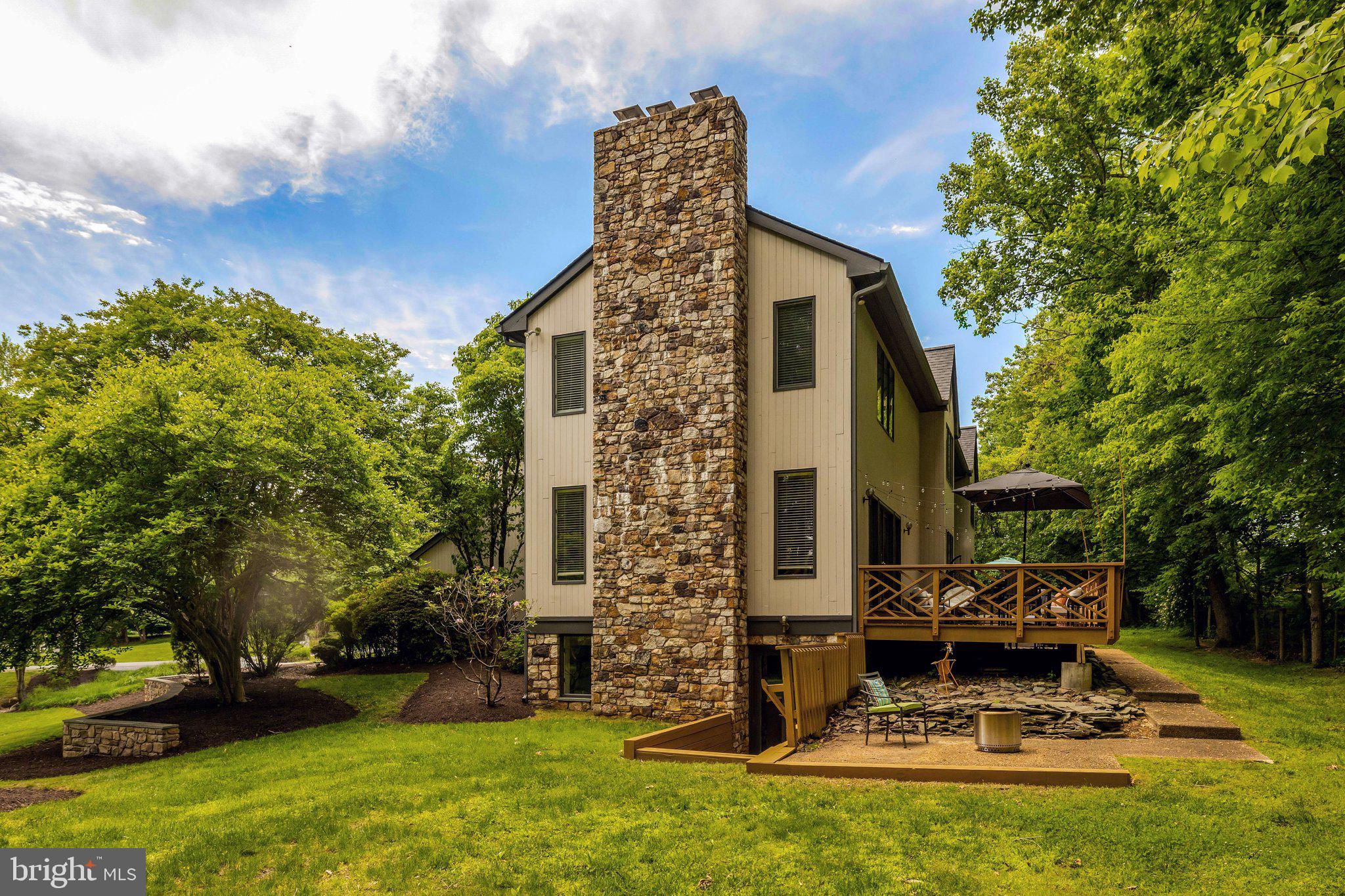 GEORGETOWN MANOR ESTATES - Residential