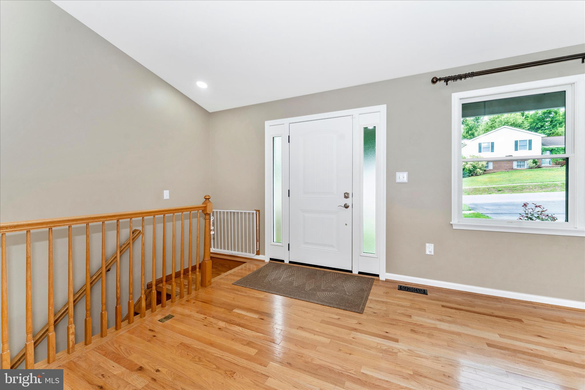 WHISPERING HILLS - Residential