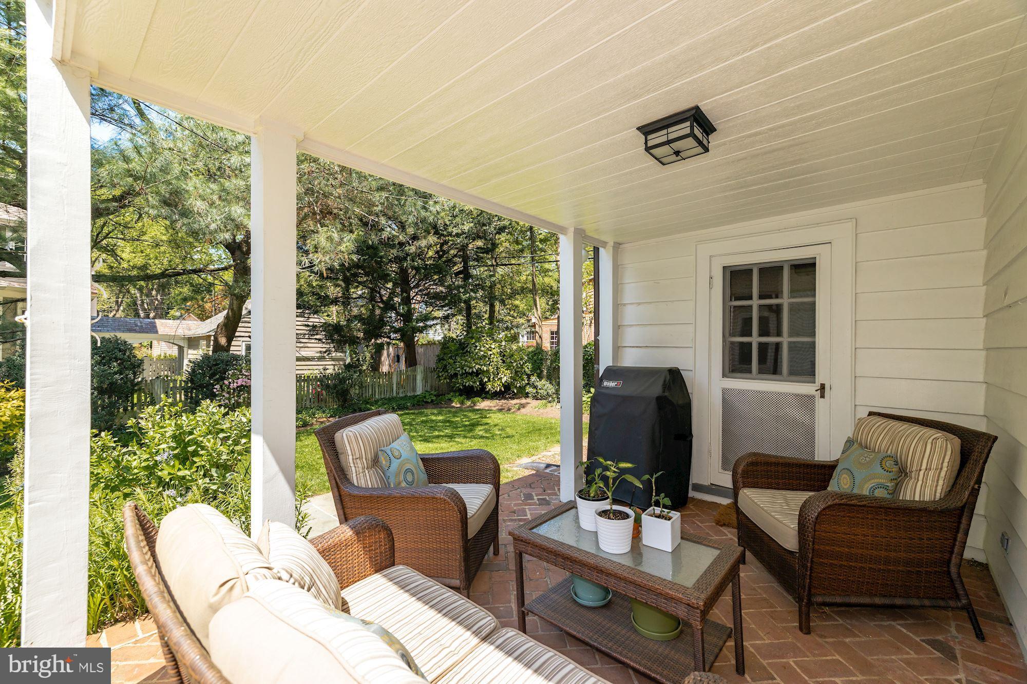 CHEVY CHASE VILLAGE - Residential