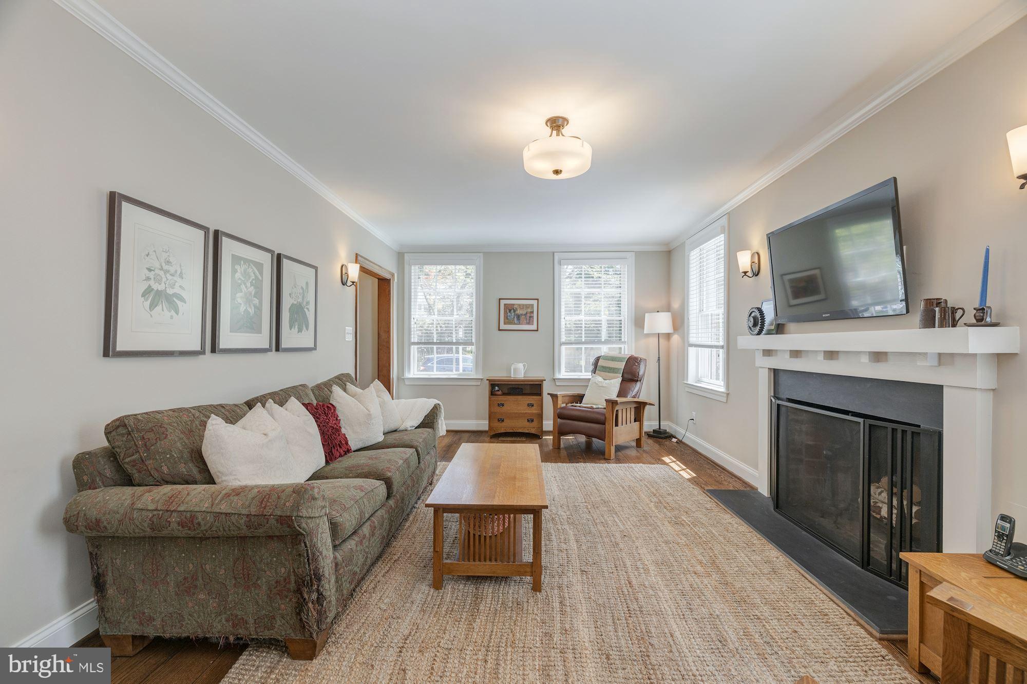 CHEVY CHASE VILLAGE - Residential