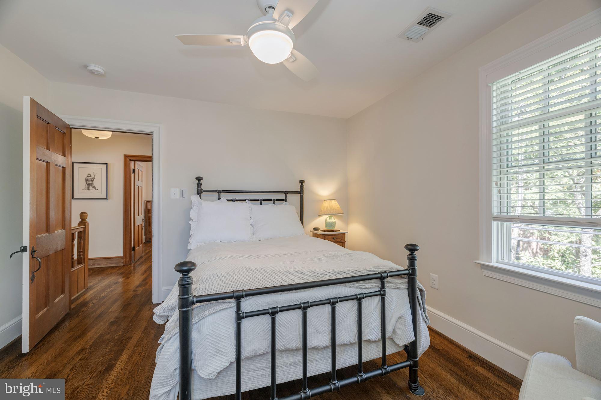 CHEVY CHASE VILLAGE - Residential