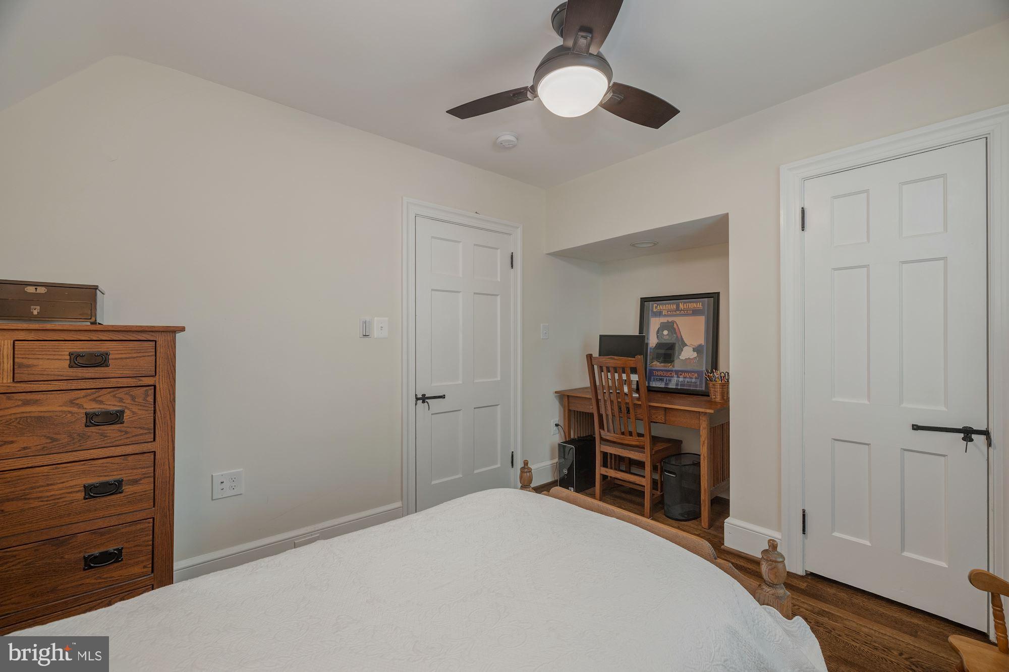 CHEVY CHASE VILLAGE - Residential