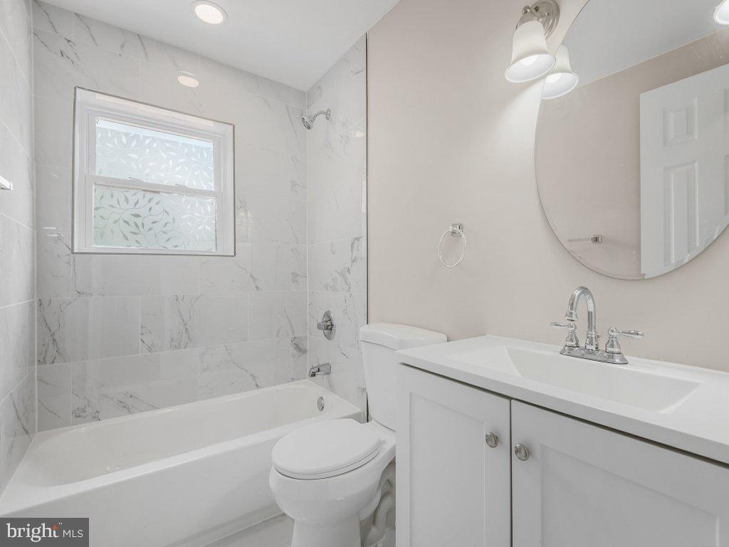 GLEN GARDENS - Residential