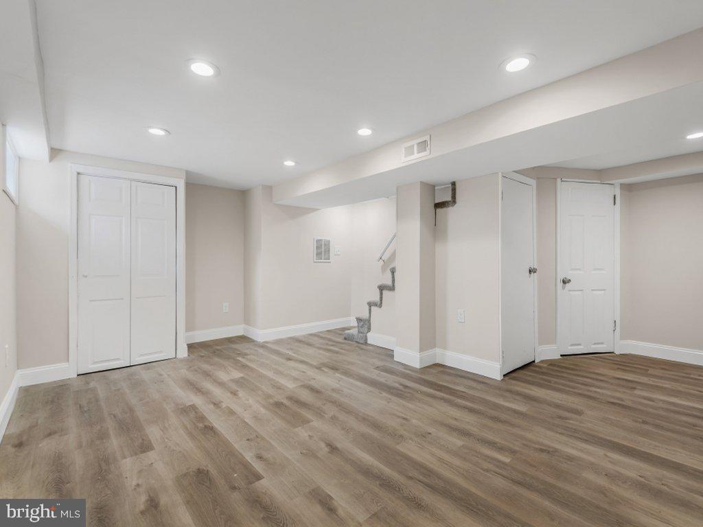 GLEN GARDENS - Residential