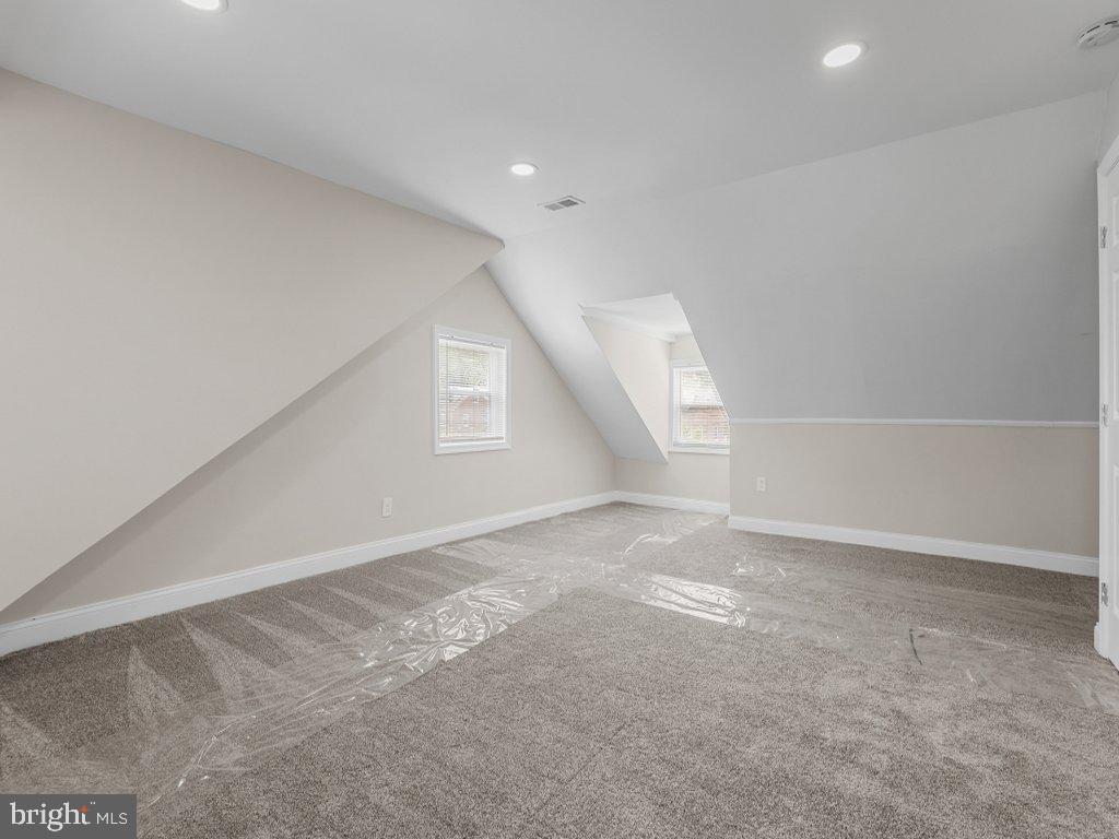 GLEN GARDENS - Residential