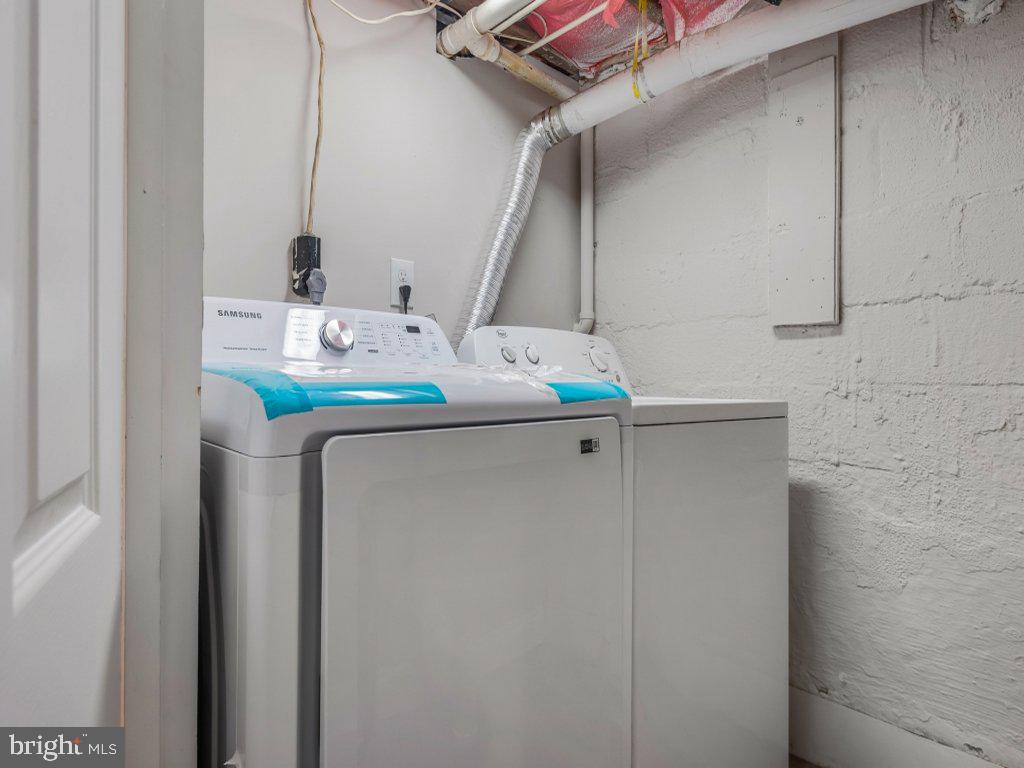 GLEN GARDENS - Residential